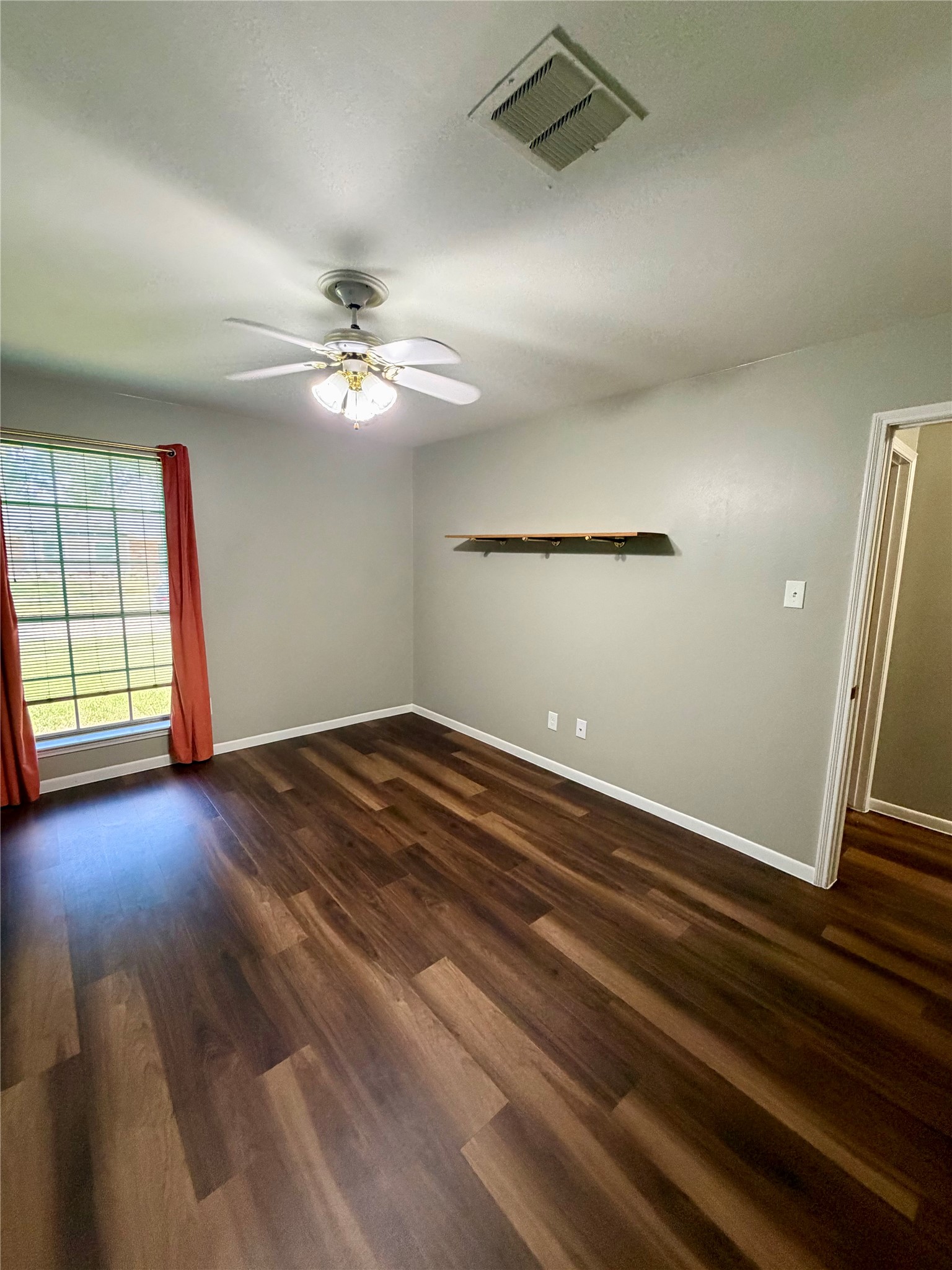 10503 Raydell Drive Property Photo 8