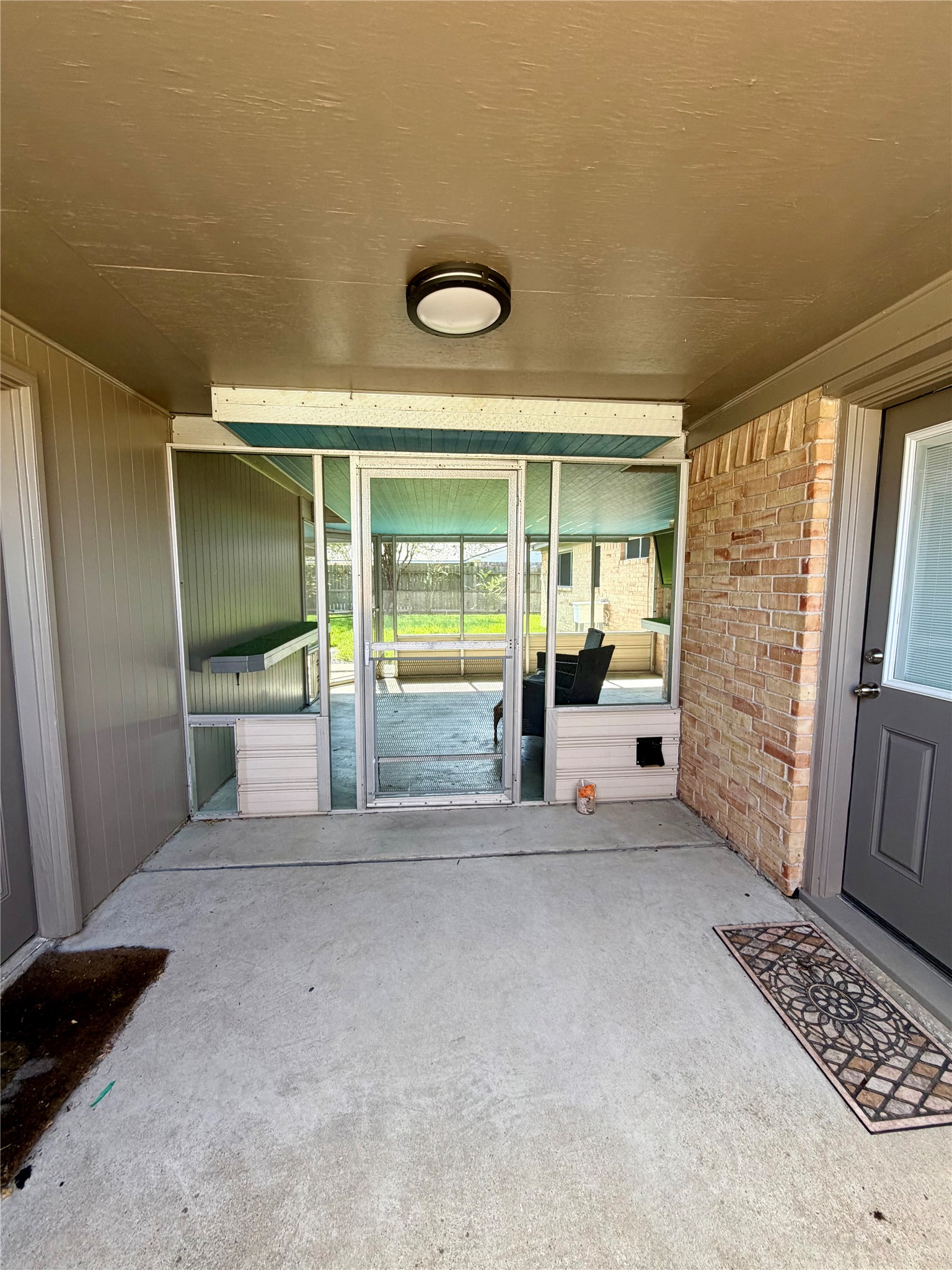 10503 Raydell Drive Property Photo 11