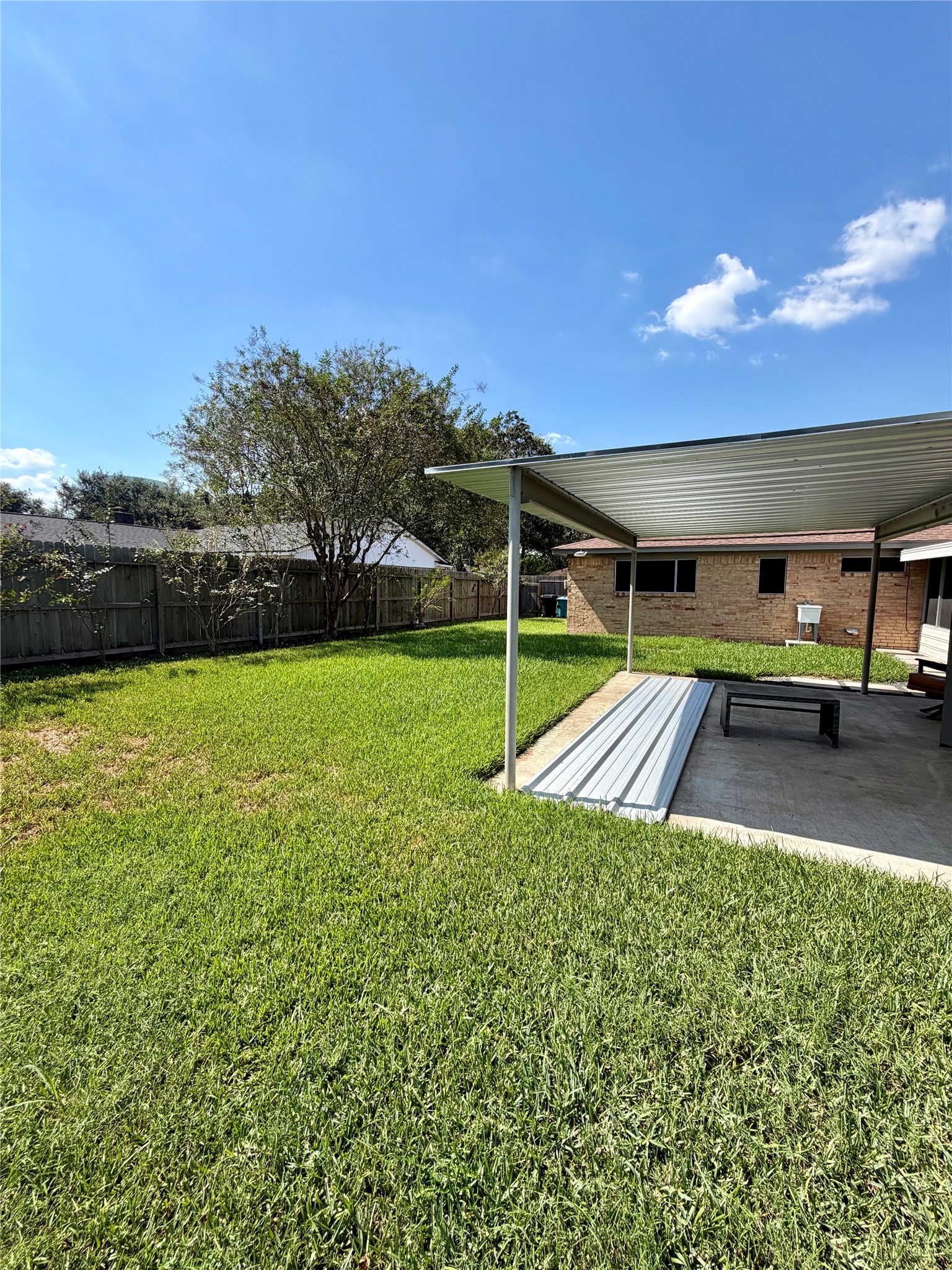 10503 Raydell Drive Property Photo 16