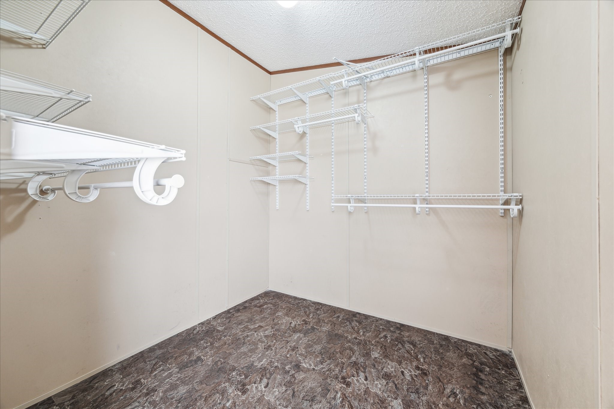 3733 County Road 101b Property Photo 18