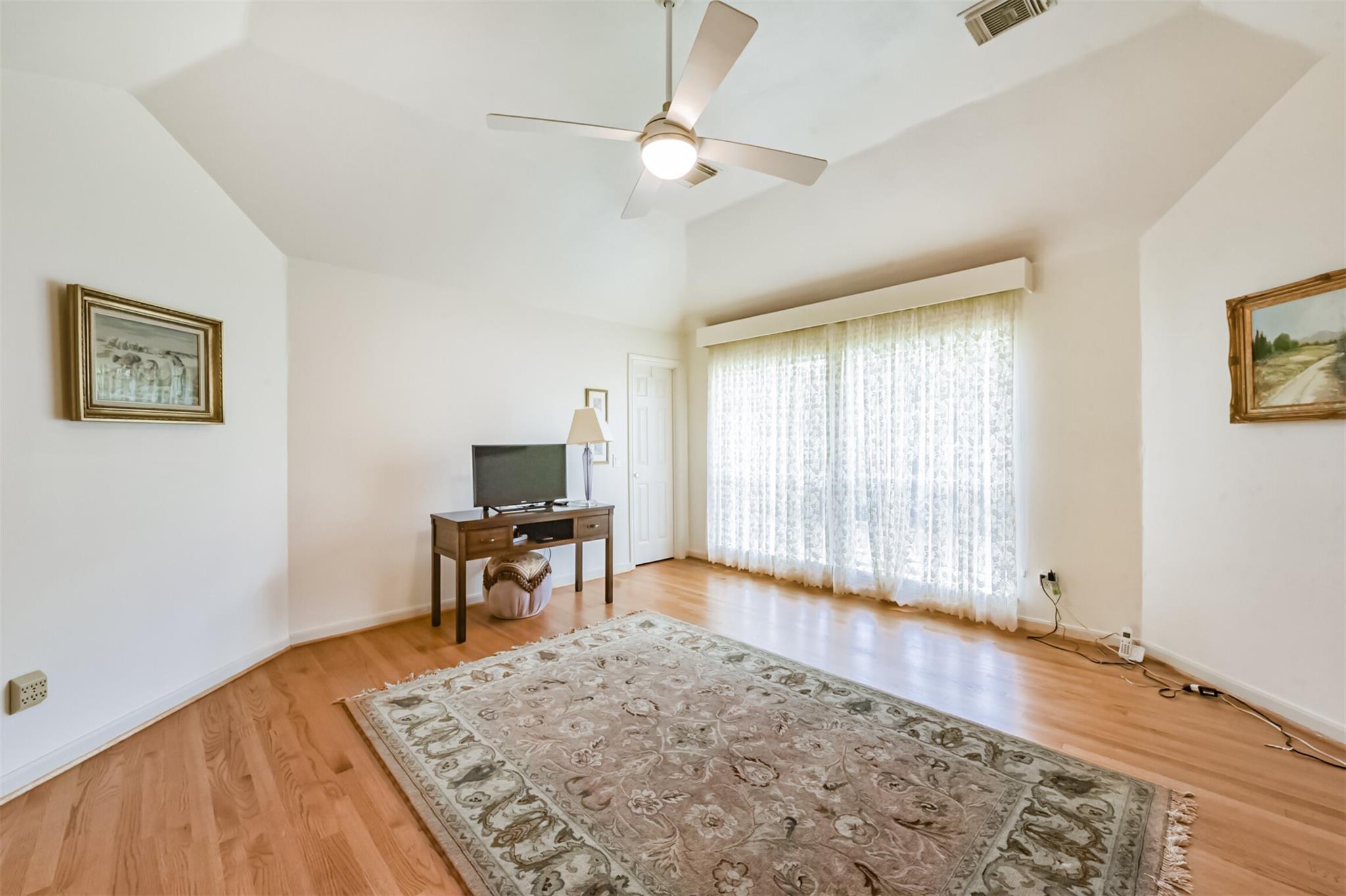 5346 Navarro Street, Houston Tx 77056 Property Photo 29