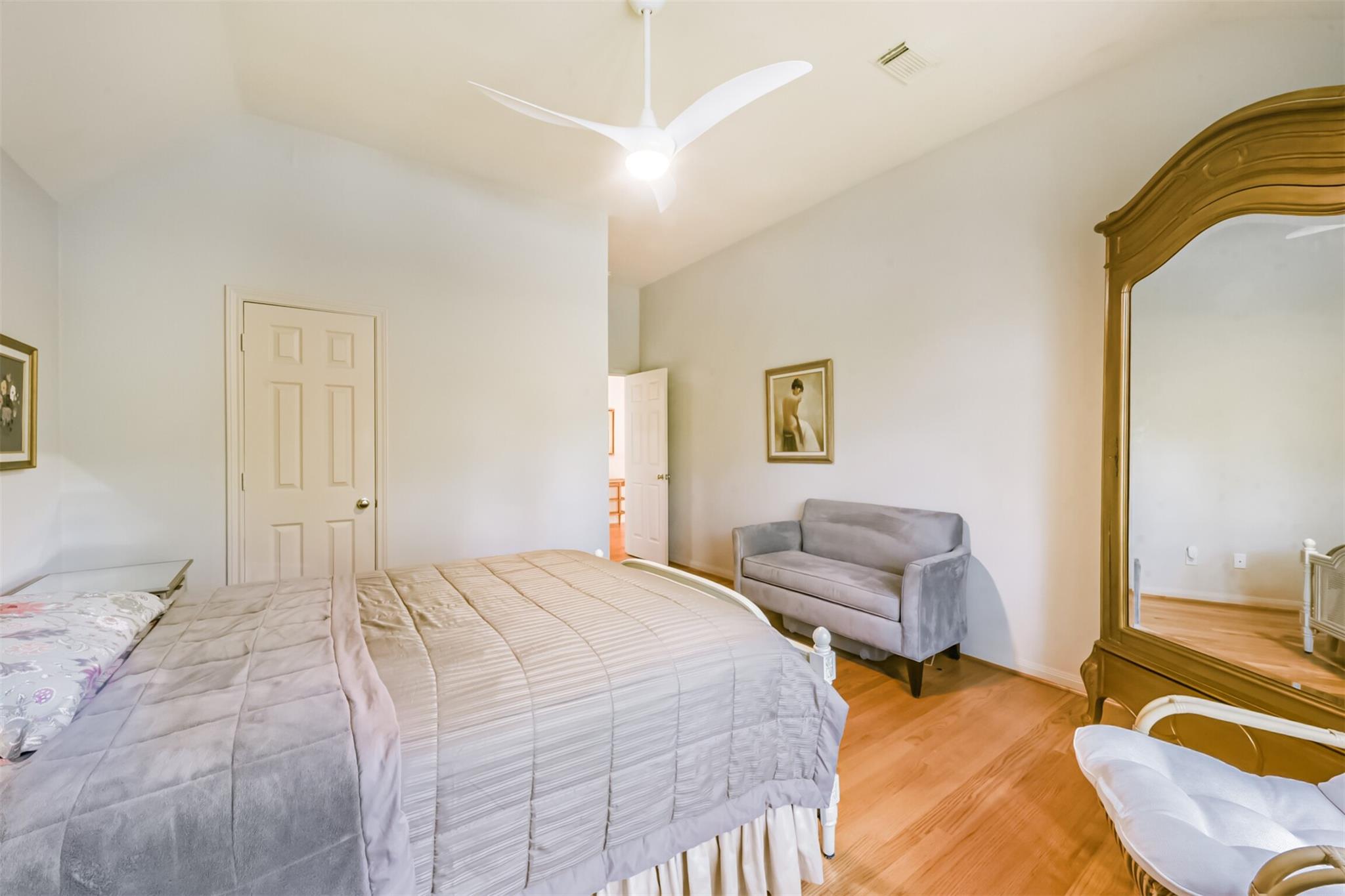 5346 Navarro Street, Houston Tx 77056 Property Photo 34