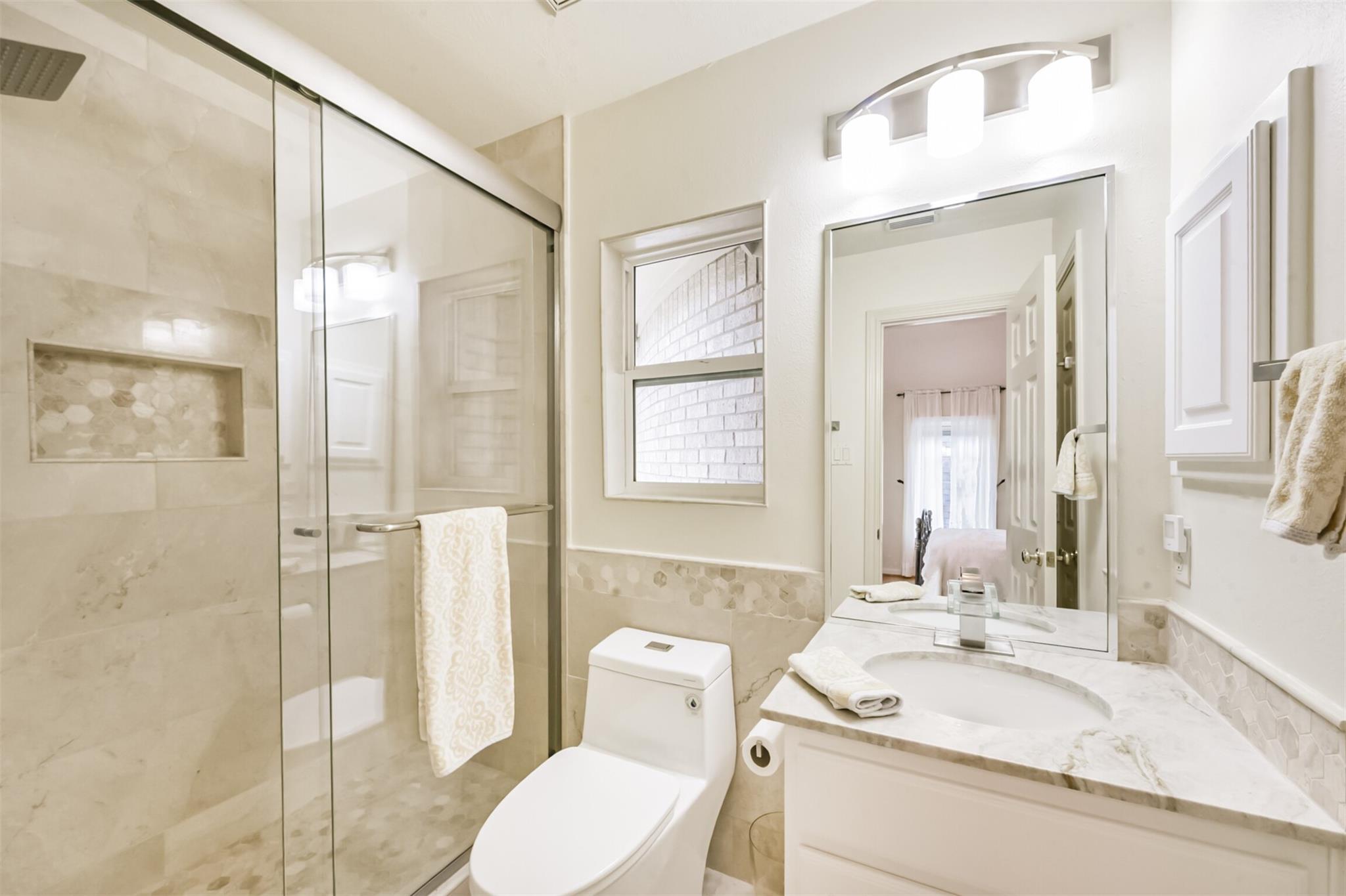 5346 Navarro Street, Houston Tx 77056 Property Photo 39