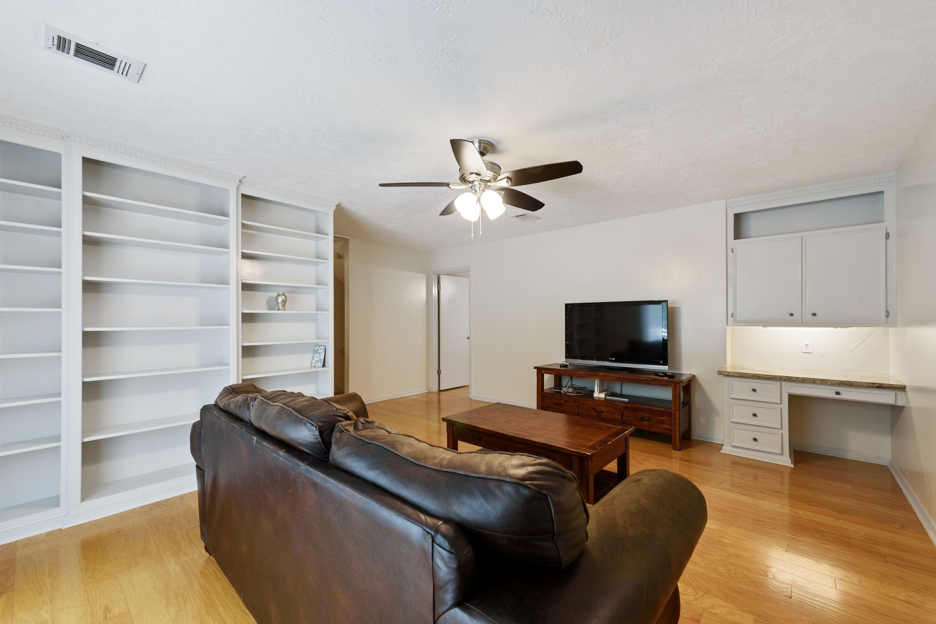 2824 S Logrun Circle Property Photo 29
