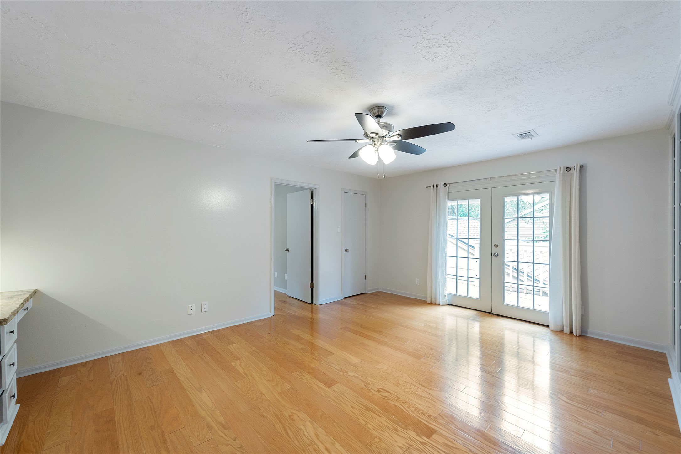 2824 S Logrun Circle Property Photo 31
