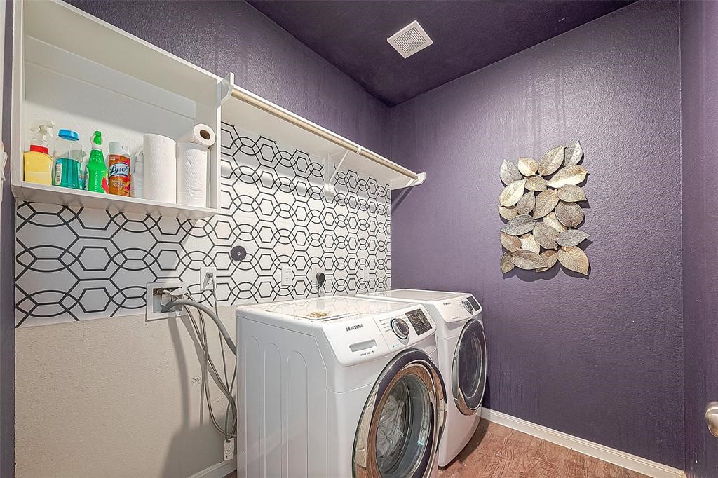 21029 Crinet Sq St Property Photo 19