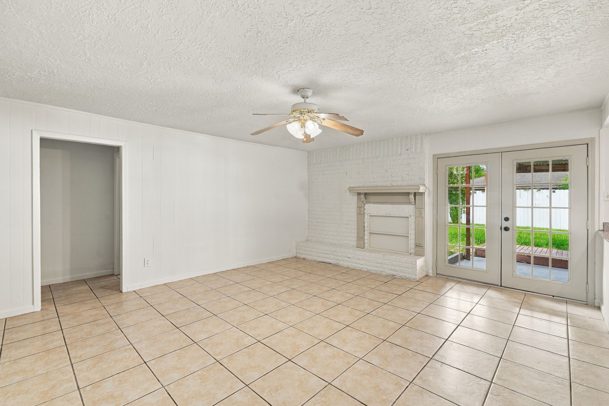 6910 Indian Falls Drive Property Photo 13