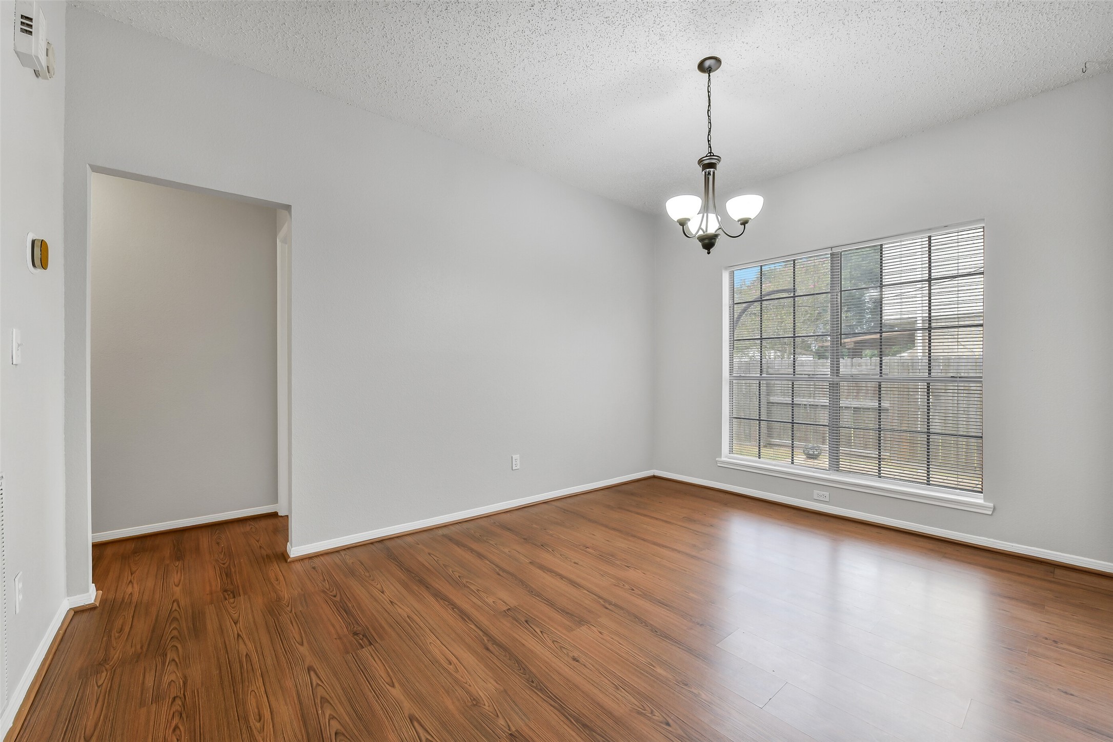 2708 Glendale Drive Property Photo 13