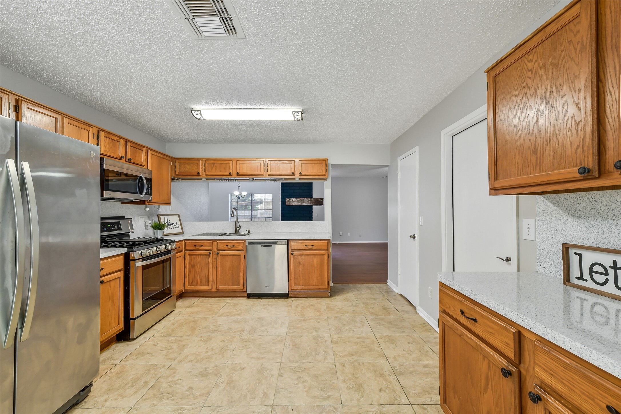 2708 Glendale Drive Property Photo 16