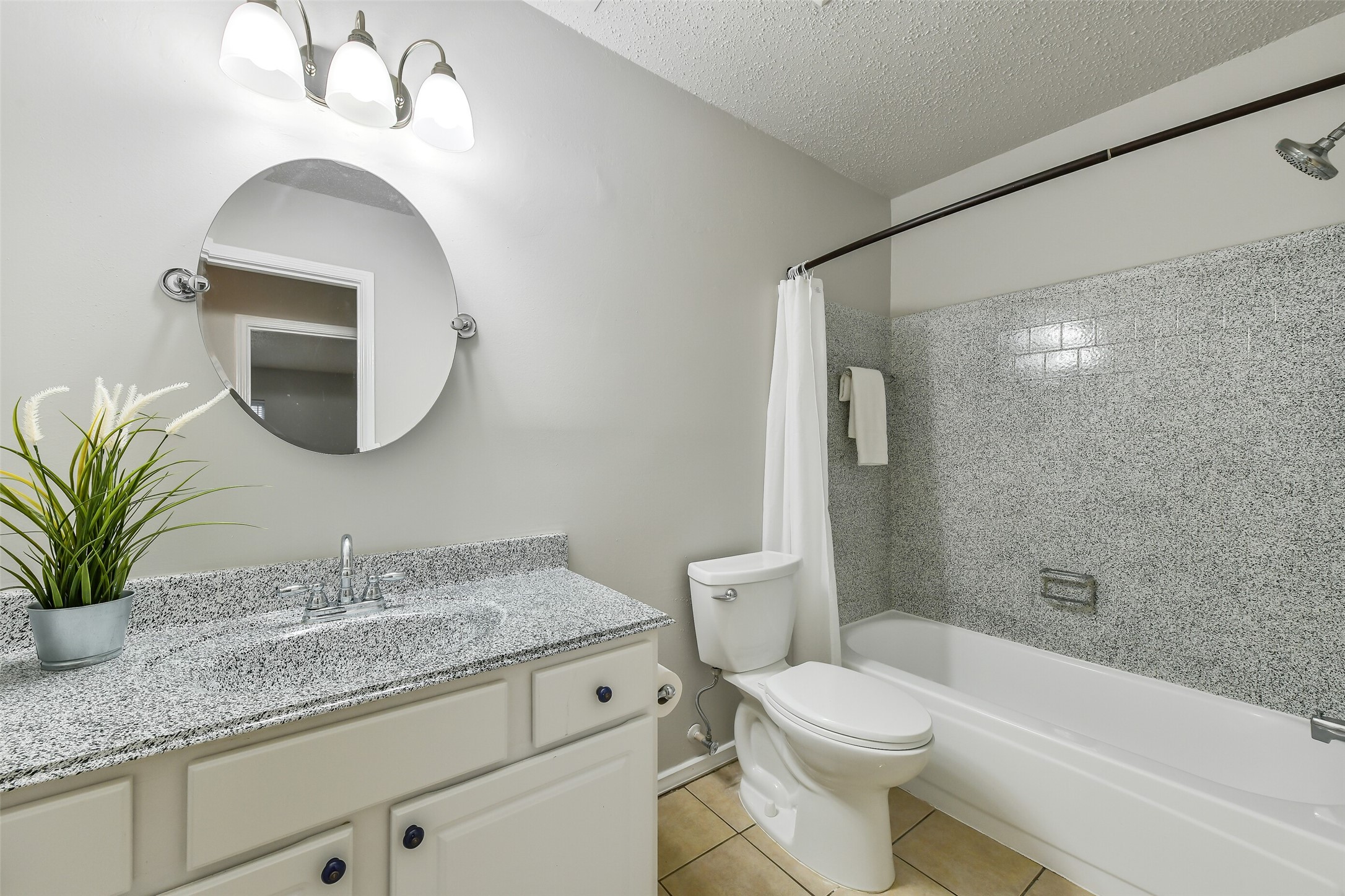 2708 Glendale Drive Property Photo 24