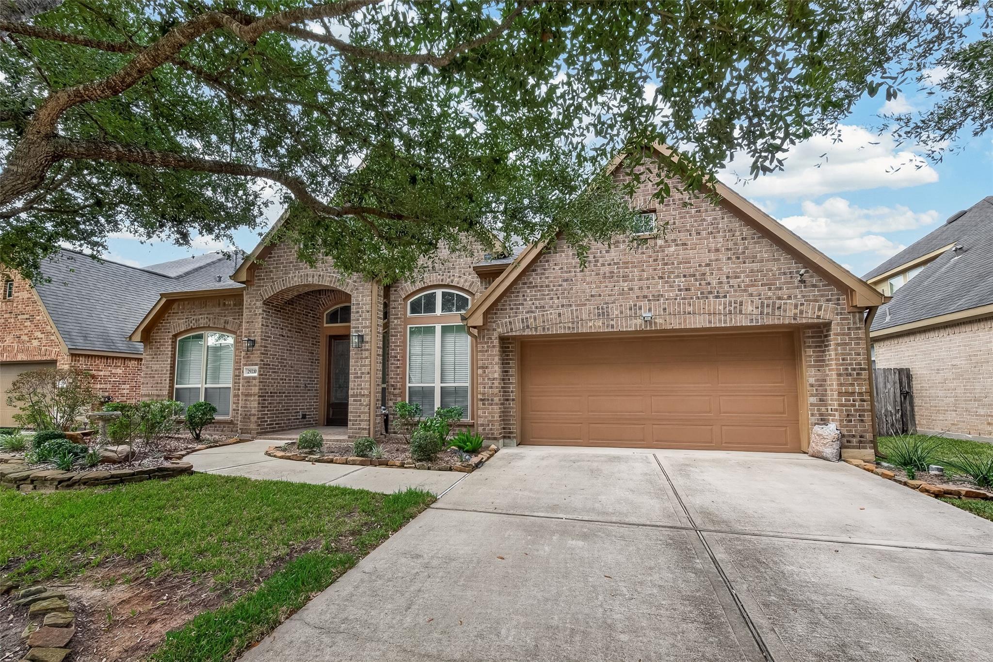 29210 Davenport Drive, Katy Tx 77494 Property Photo 4