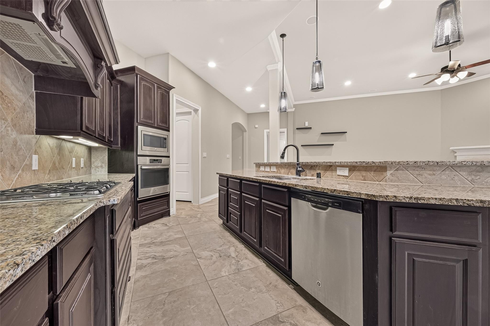 29210 Davenport Drive, Katy Tx 77494 Property Photo 17