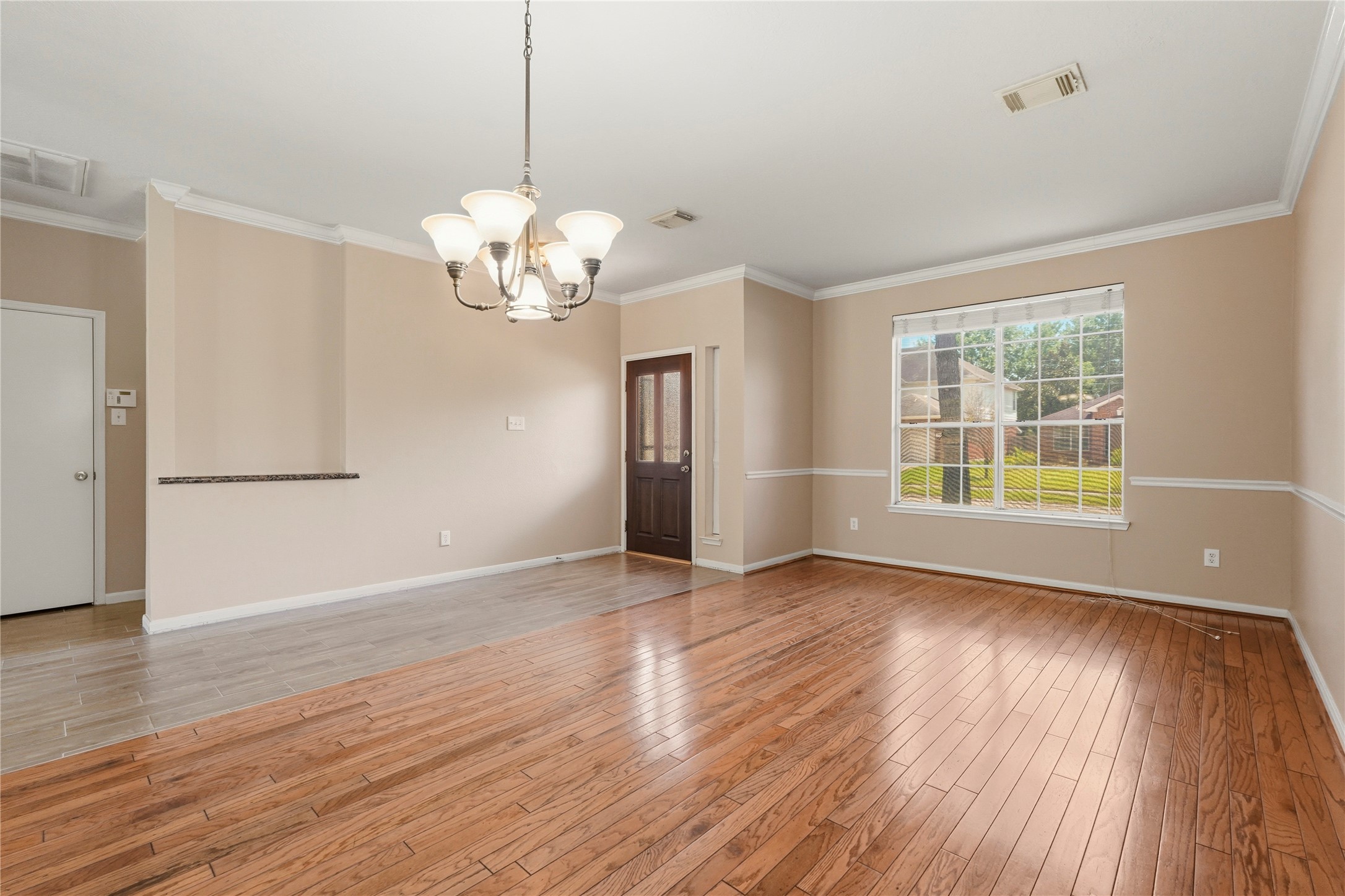 15106 Turphin Way Property Photo 6