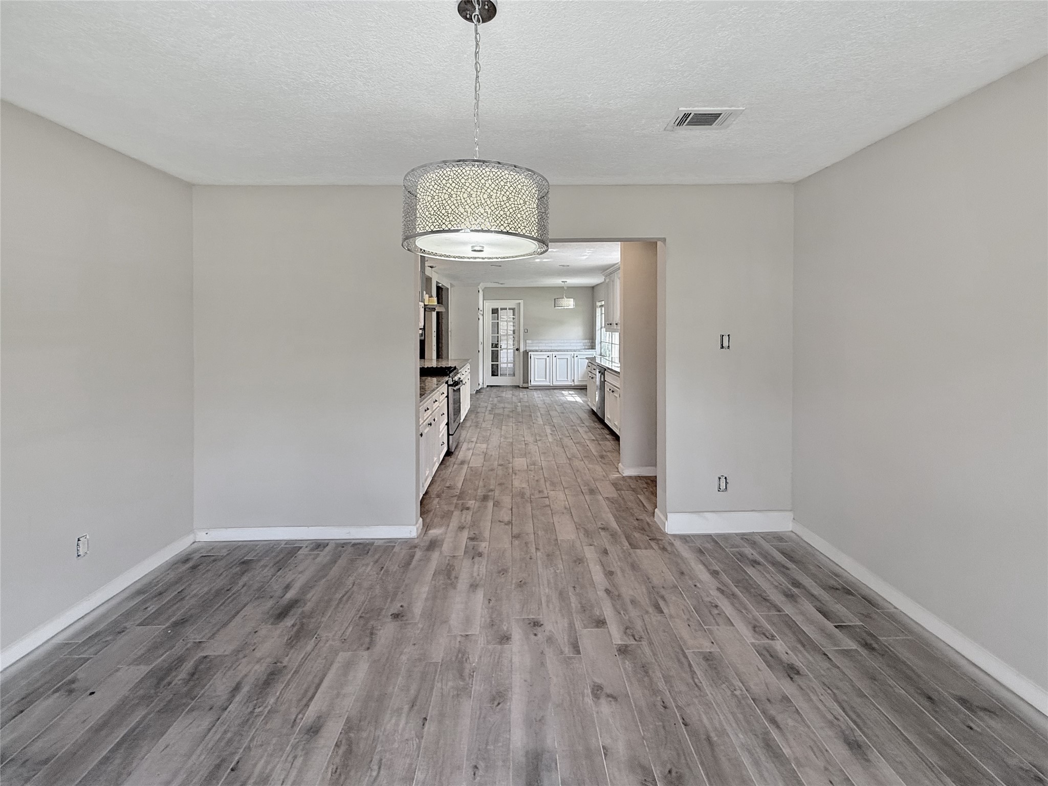 10902 Fawnview Drive Property Photo 10