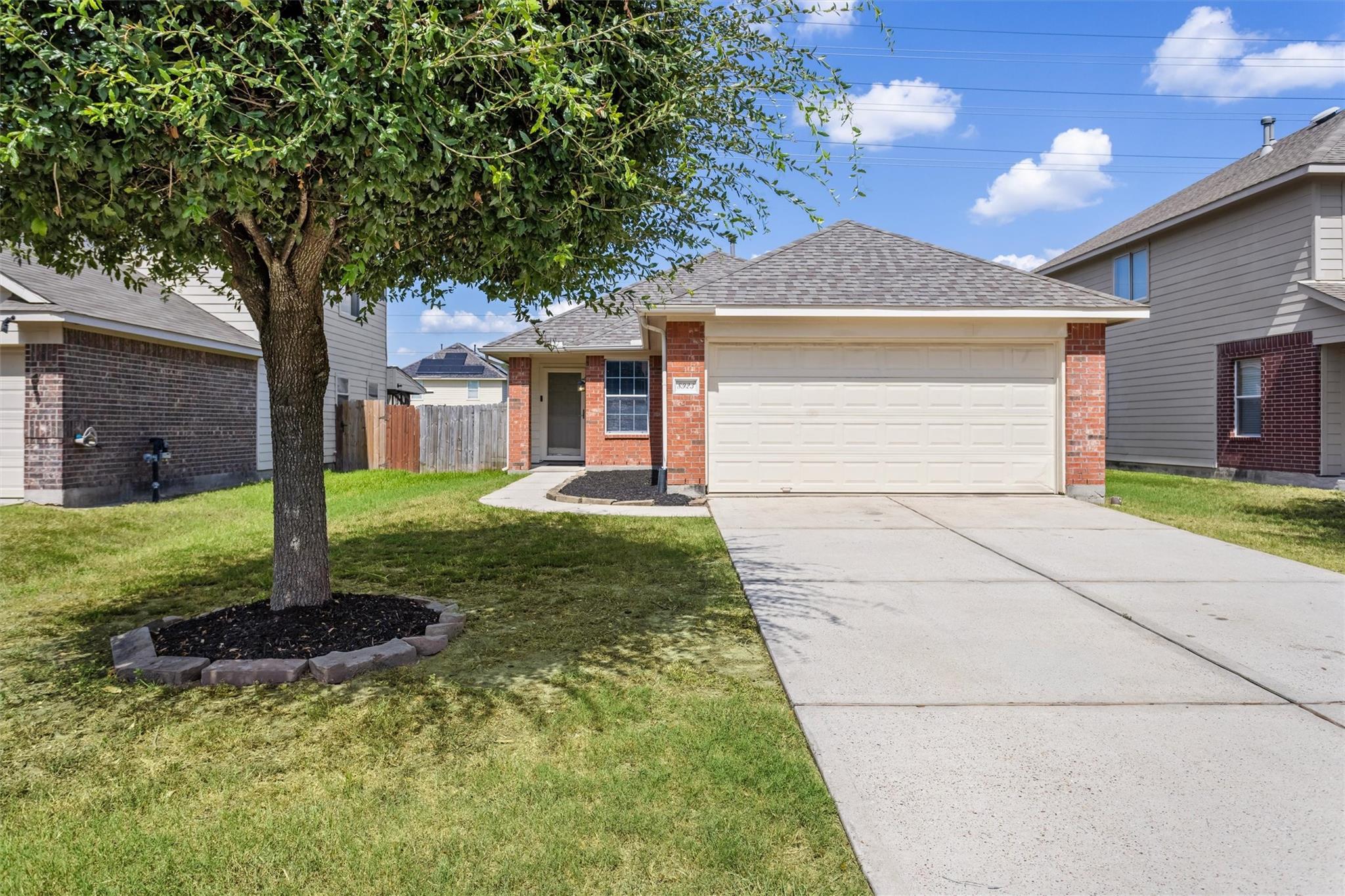 8923 Aurora Park Lane, Humble TX 77338 Property Photo 1