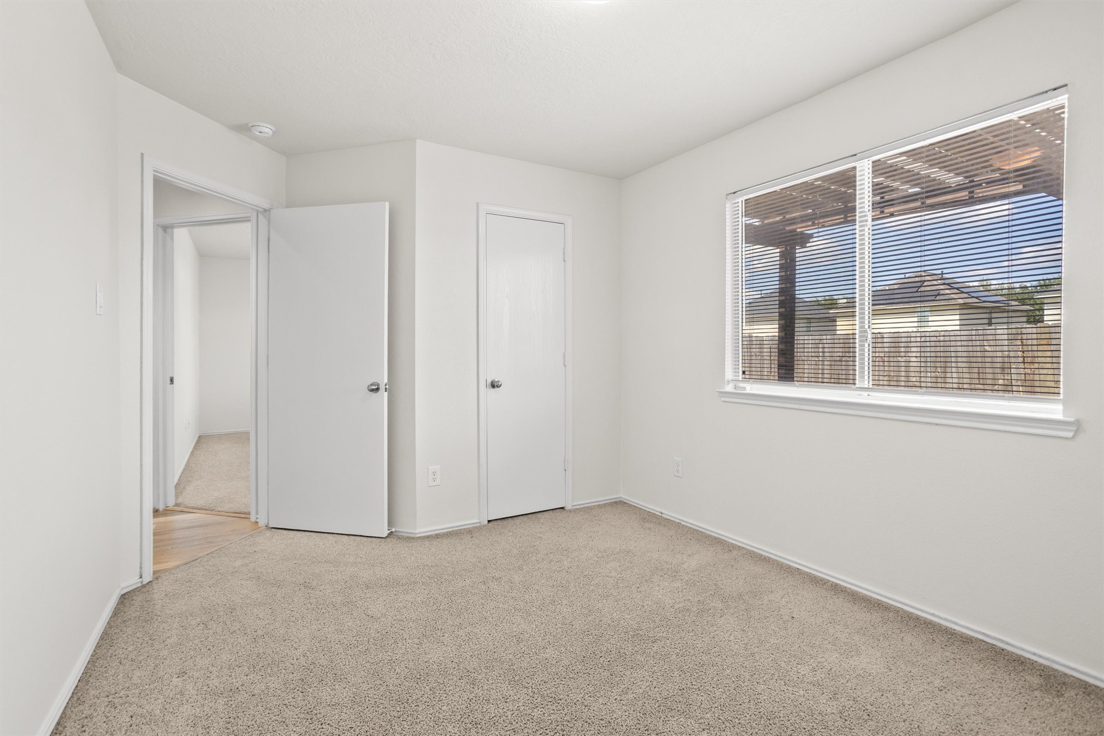 8923 Aurora Park Lane Property Photo 21