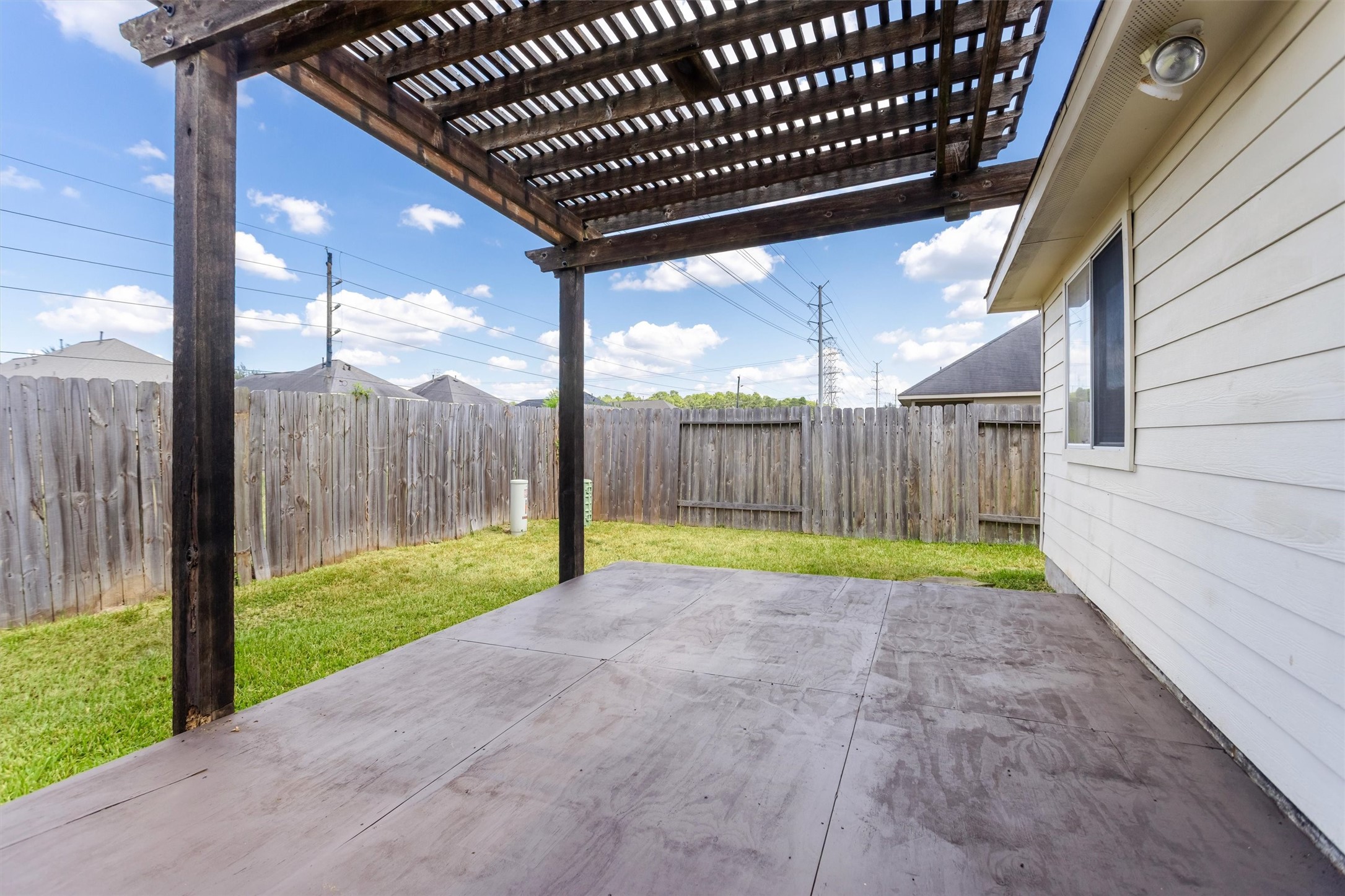 8923 Aurora Park Lane Property Photo 25
