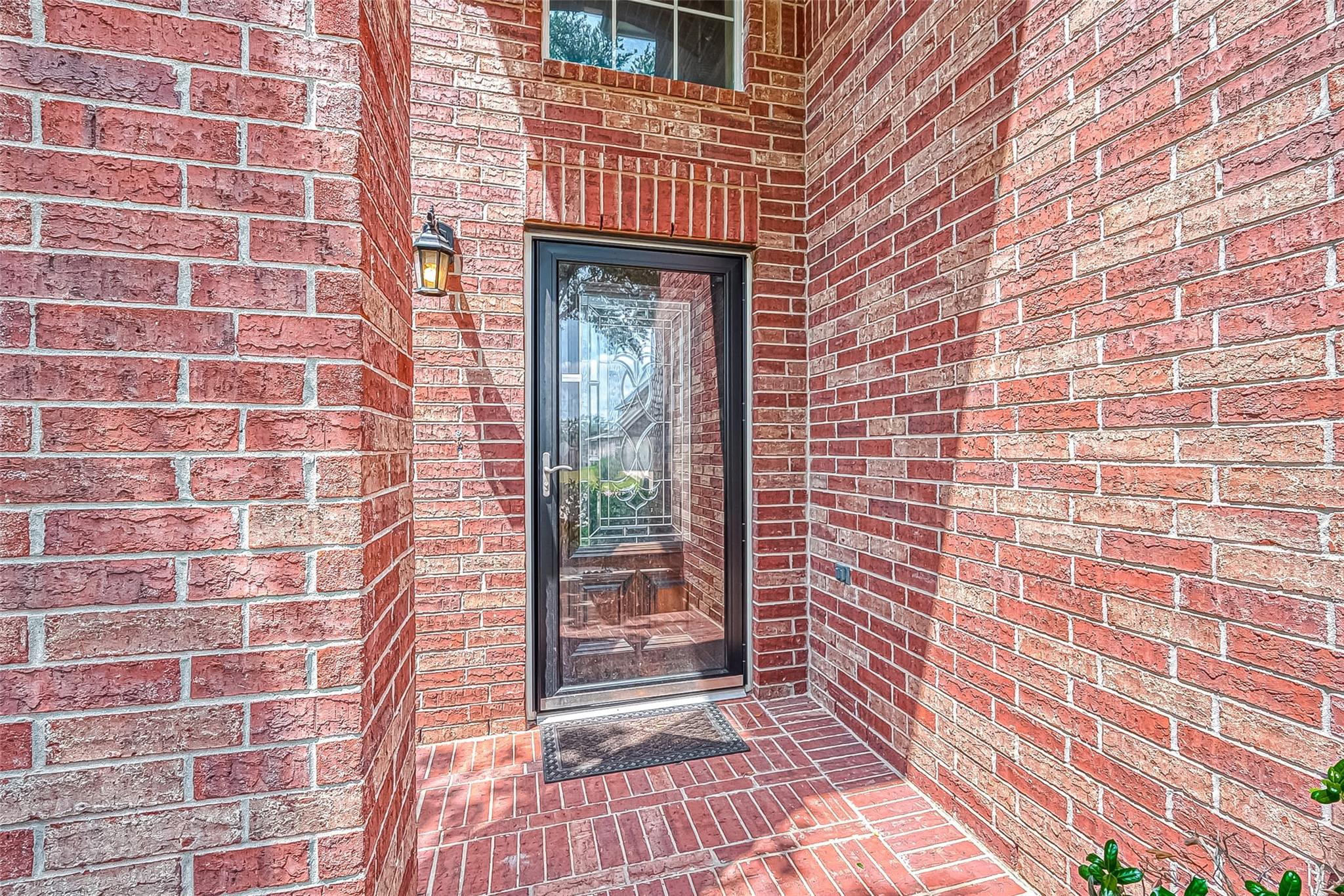 2218 Falcon Knoll Lane Property Photo 3