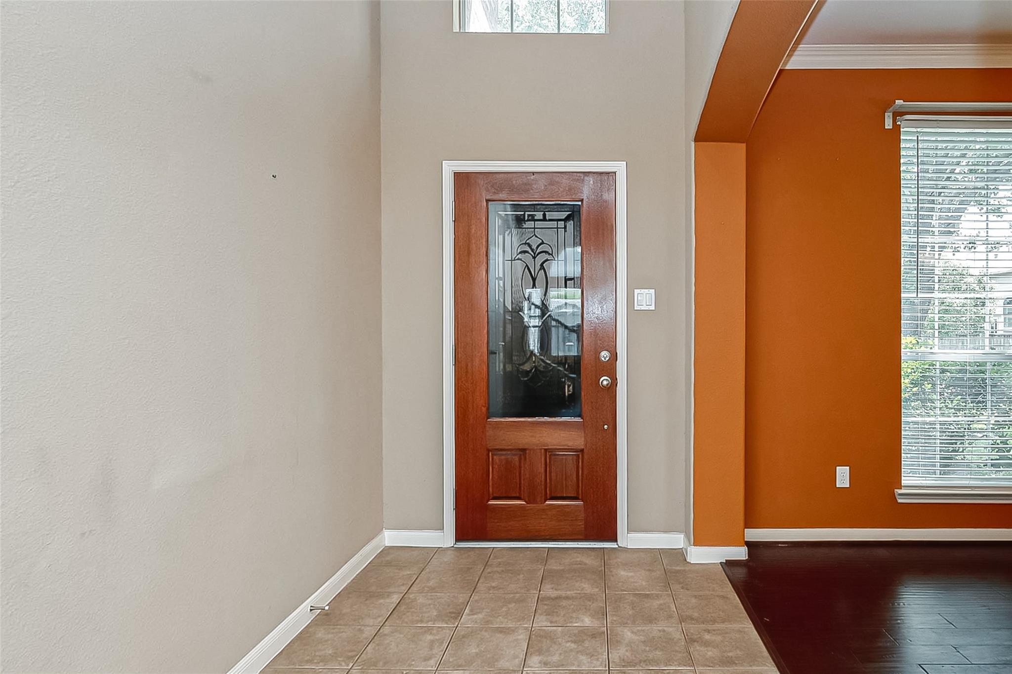 2218 Falcon Knoll Lane Property Photo 4