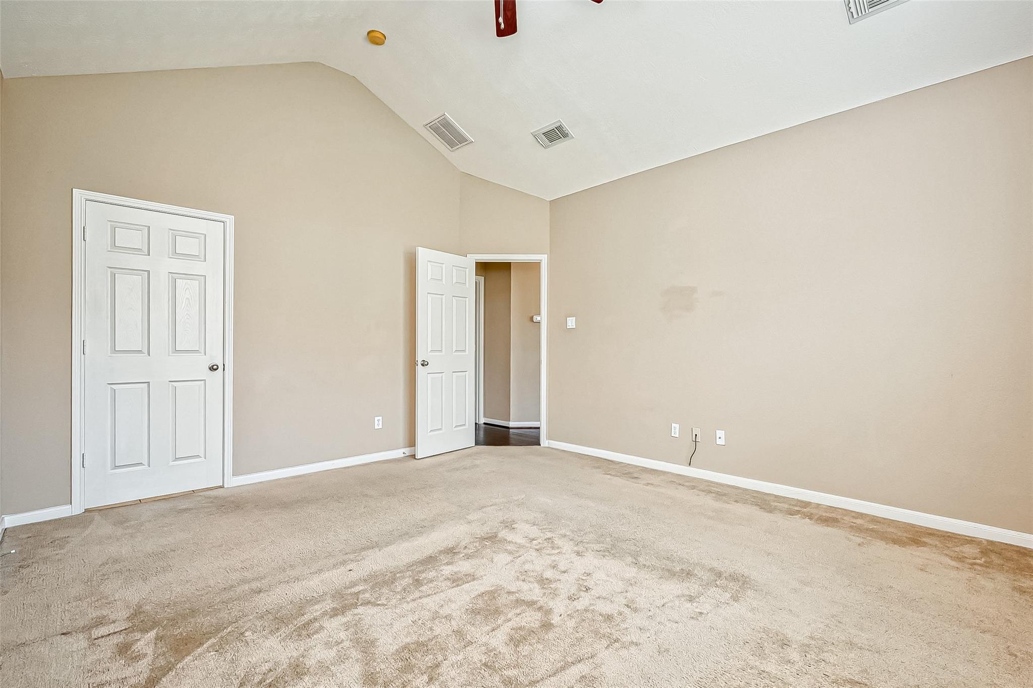 2218 Falcon Knoll Lane Property Photo 24