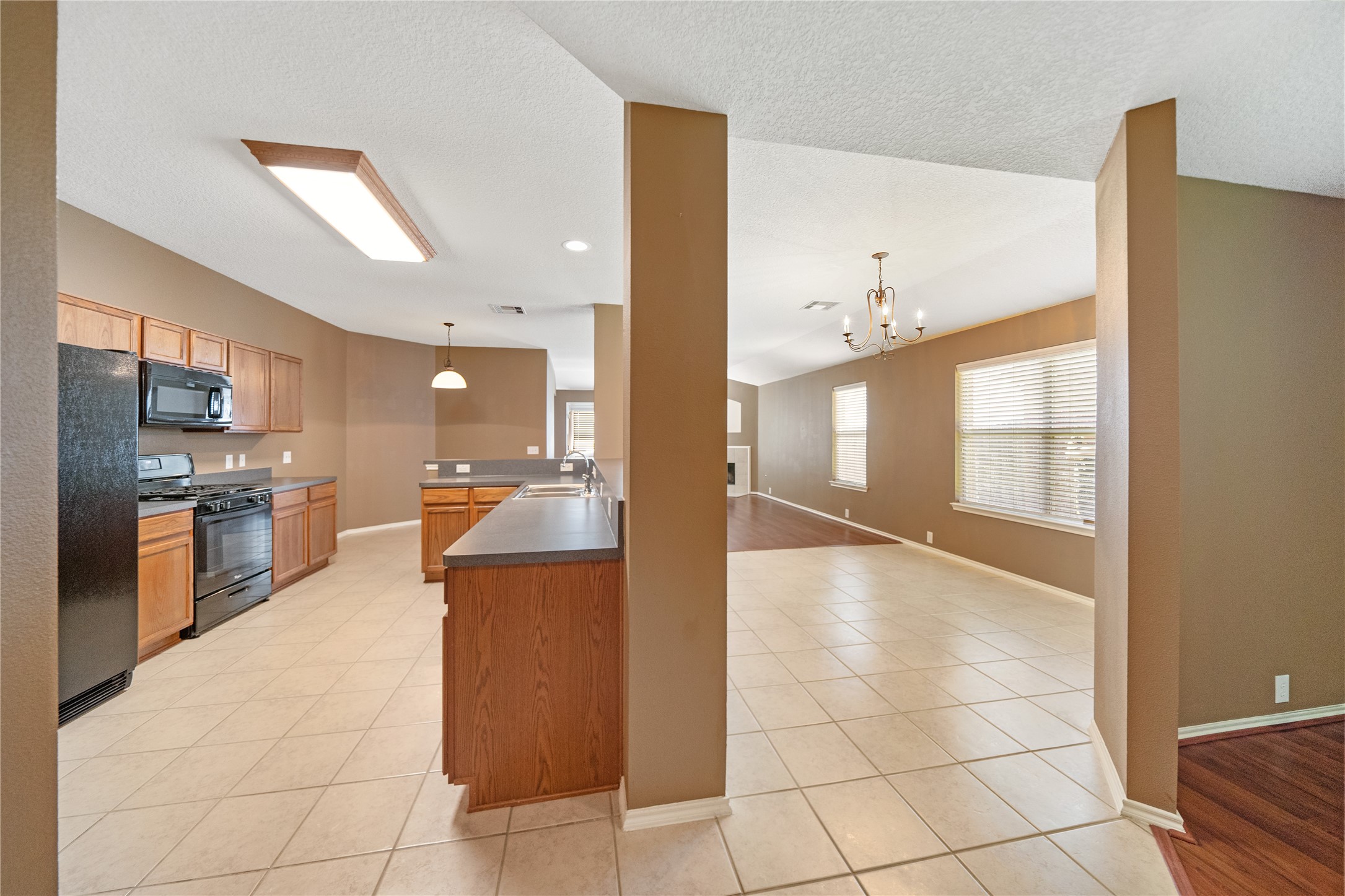 5706 Baldwin Elm Street Property Photo 5