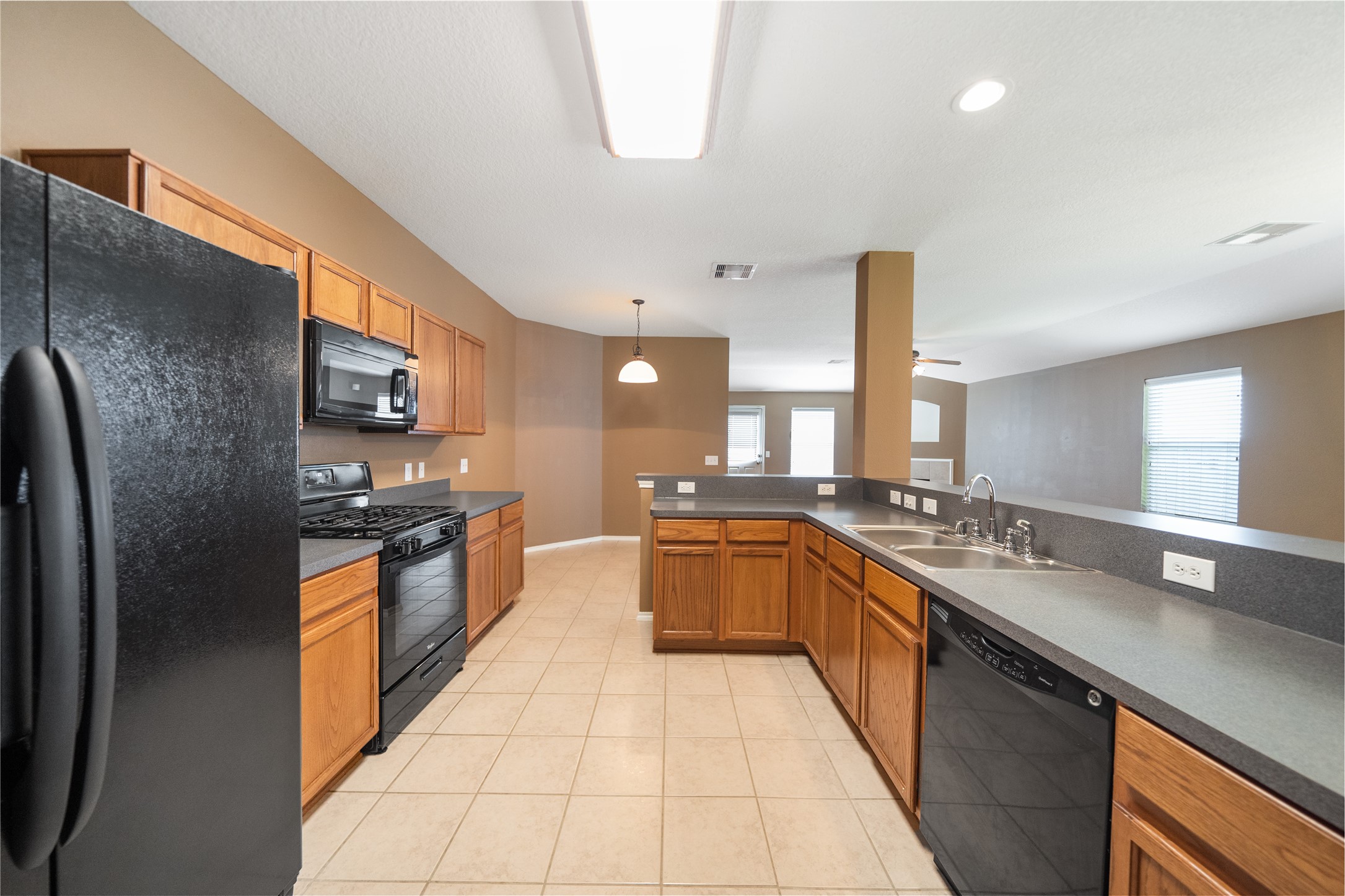 5706 Baldwin Elm Street Property Photo 6