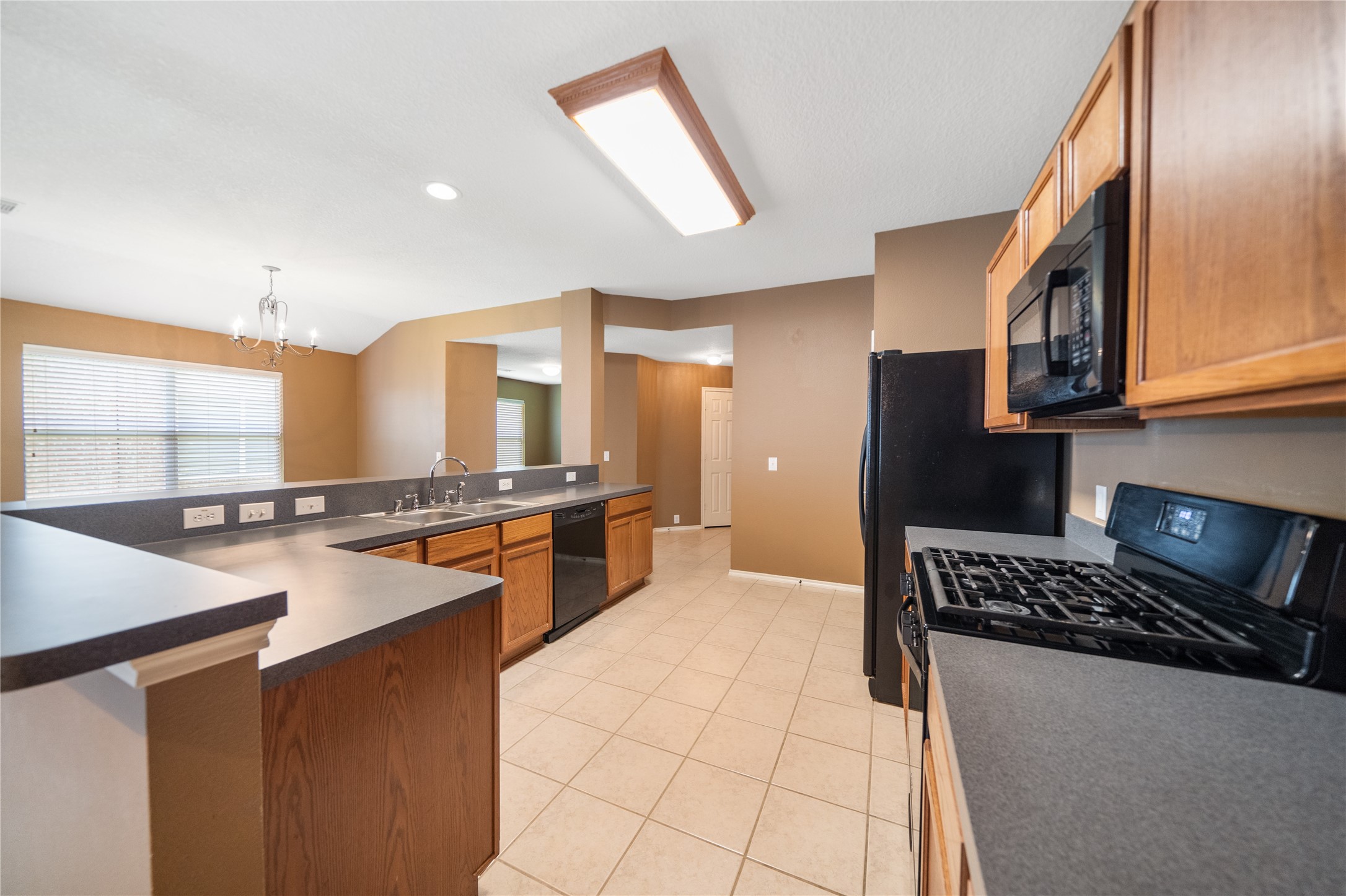 5706 Baldwin Elm Street Property Photo 7