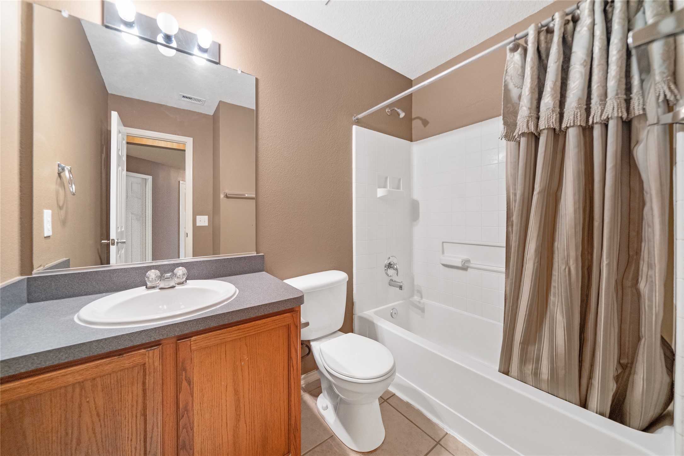 5706 Baldwin Elm Street Property Photo 22