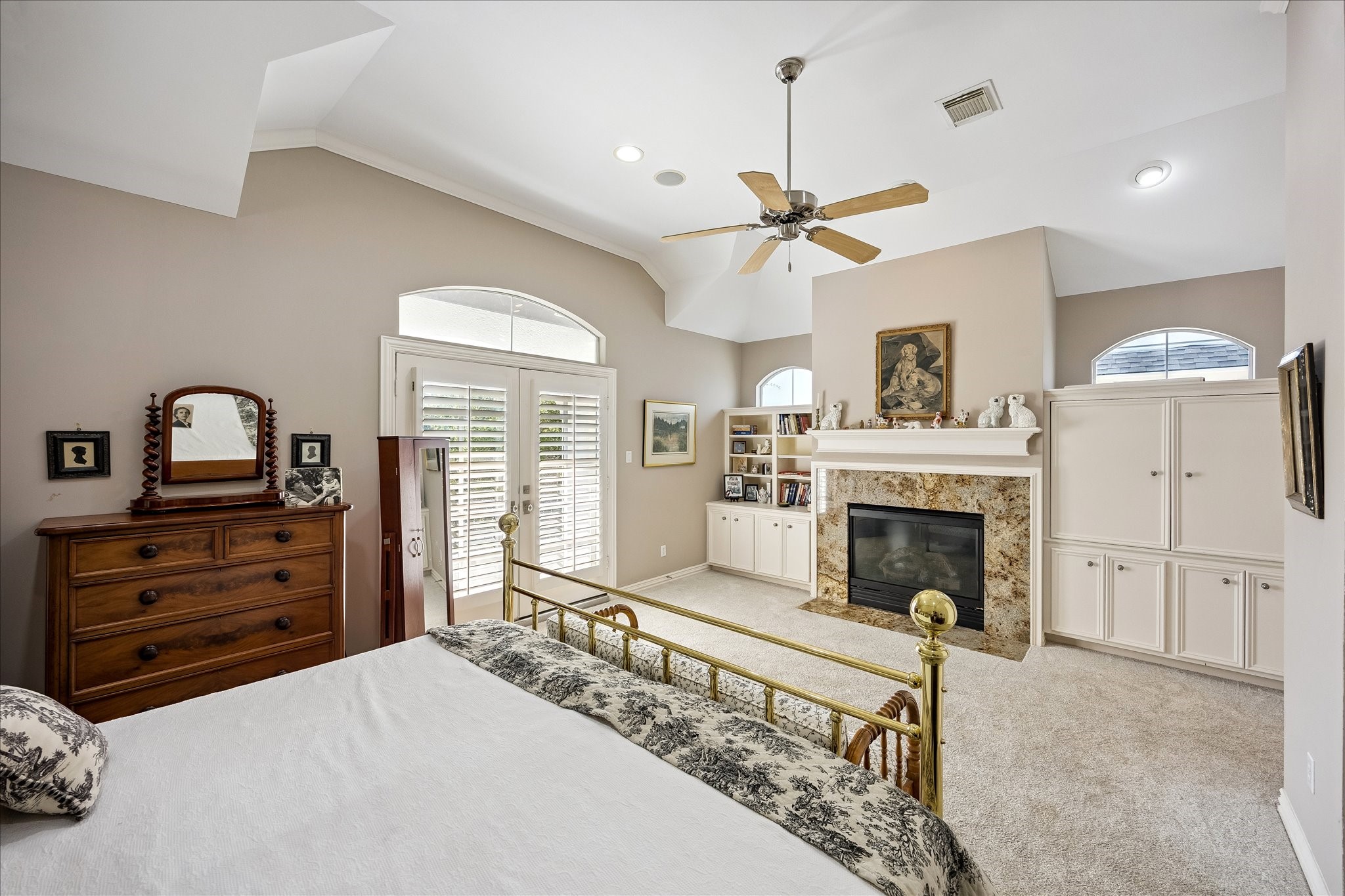 6414 Taggart Street A Property Photo 23