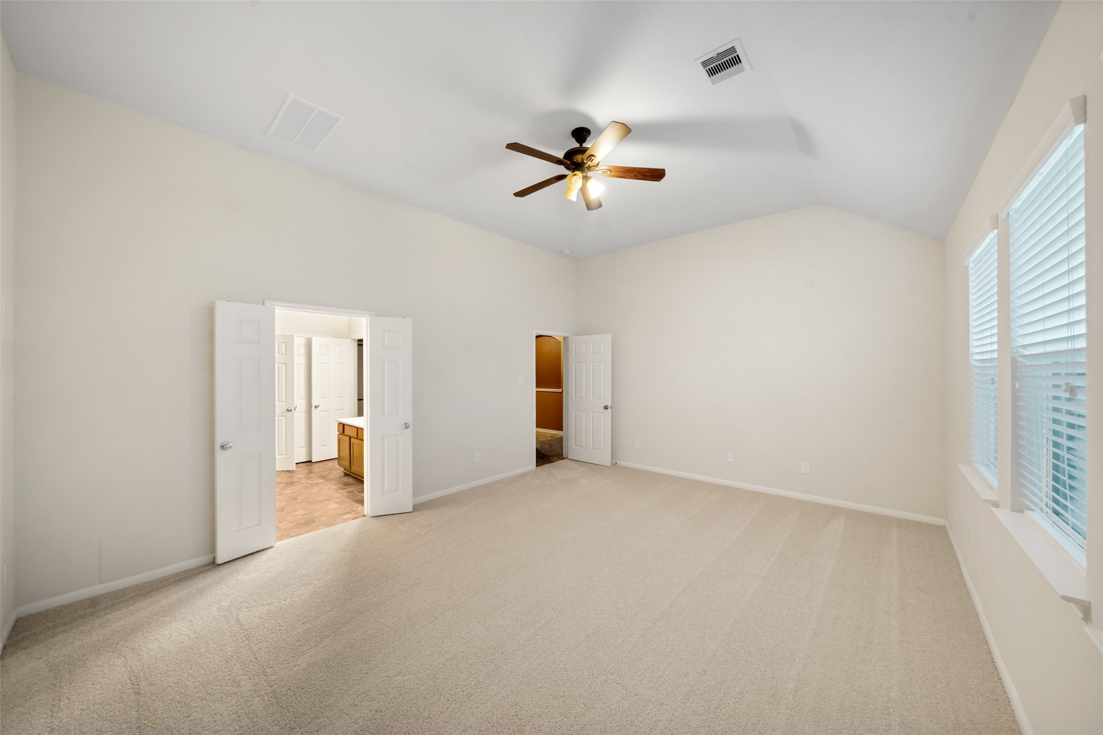 4411 Graceland Drive Property Photo 14