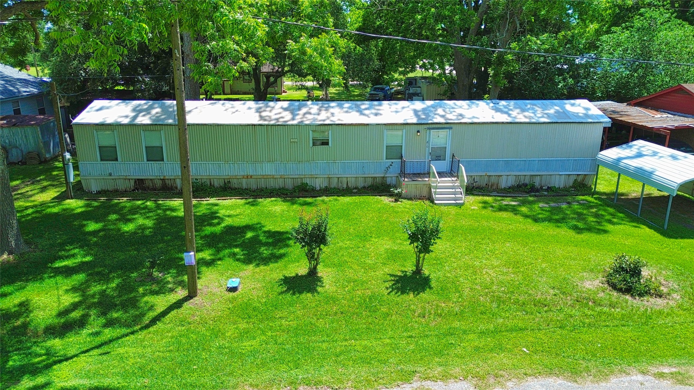 210 Floyd St Street Property Photo 1
