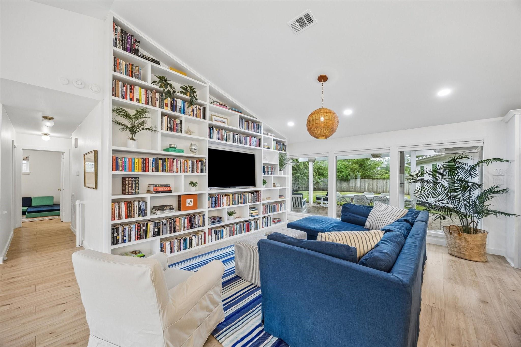 1031 Chamboard Lane, Houston Tx 77018 Property Photo 7