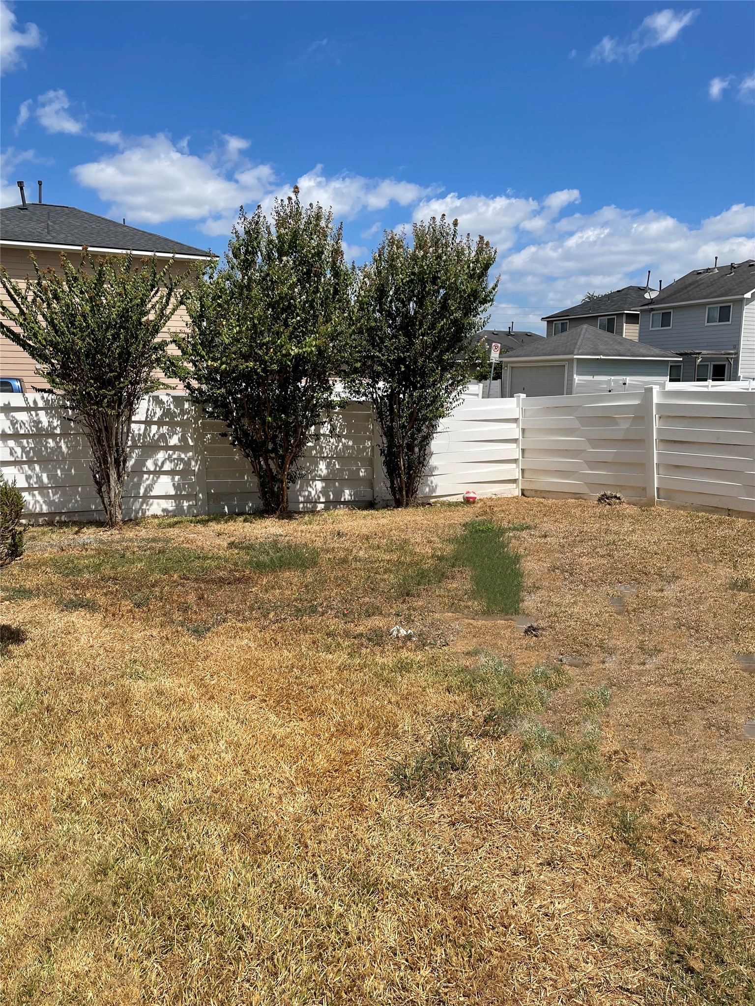 1502 Claremont Garden Circle Property Photo 23