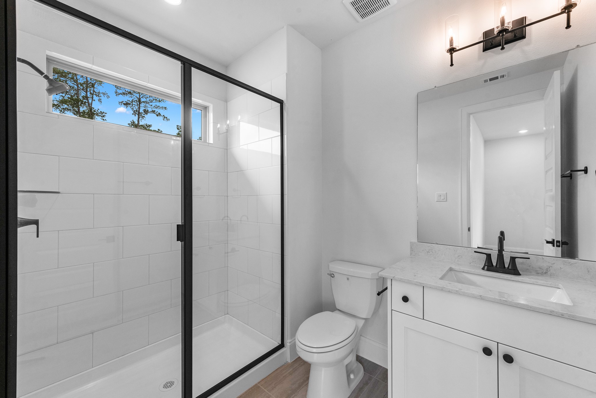16559 Branchers Drive Property Photo 16