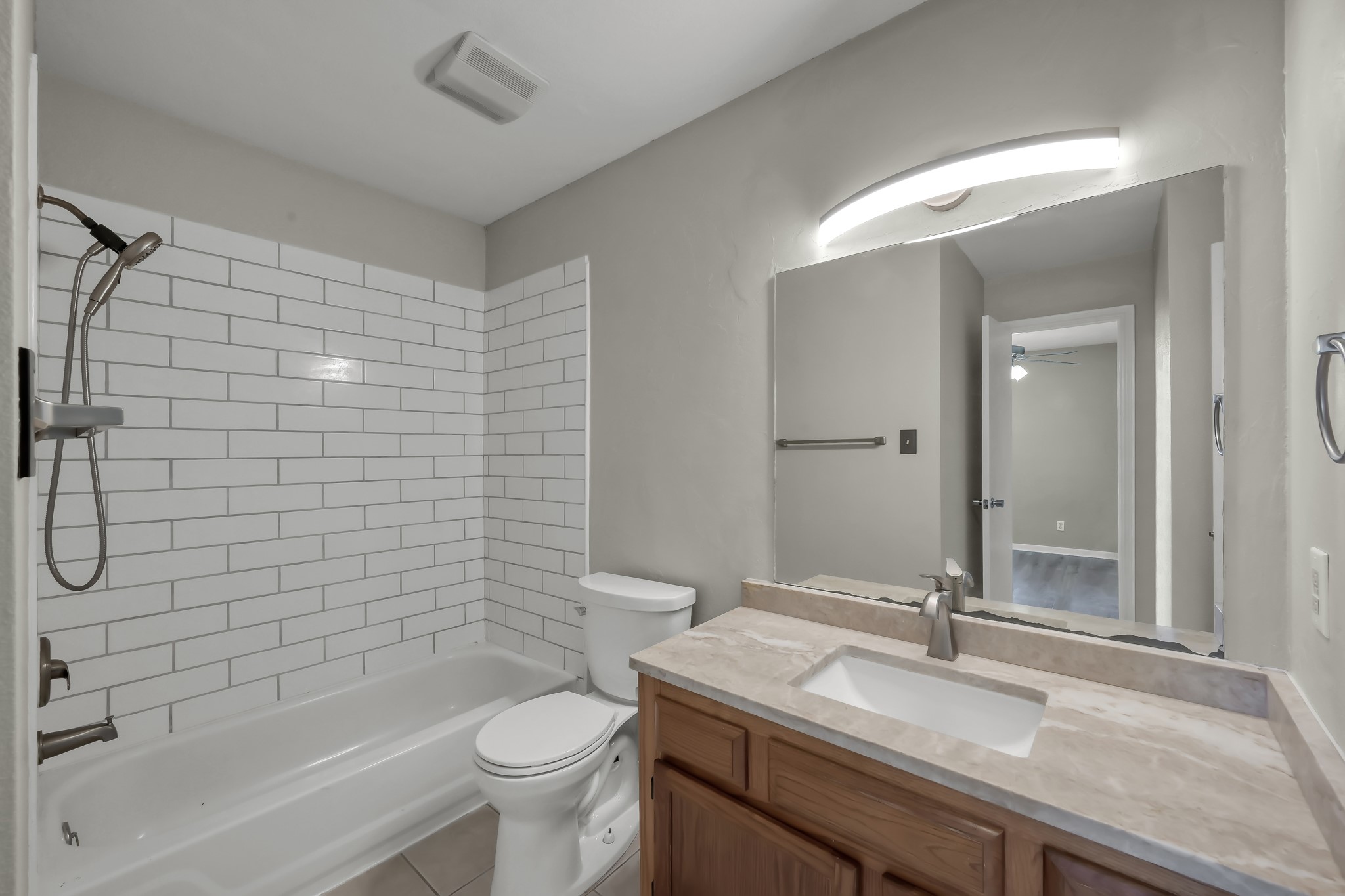 301 Lakeview Terrace D Property Photo 18
