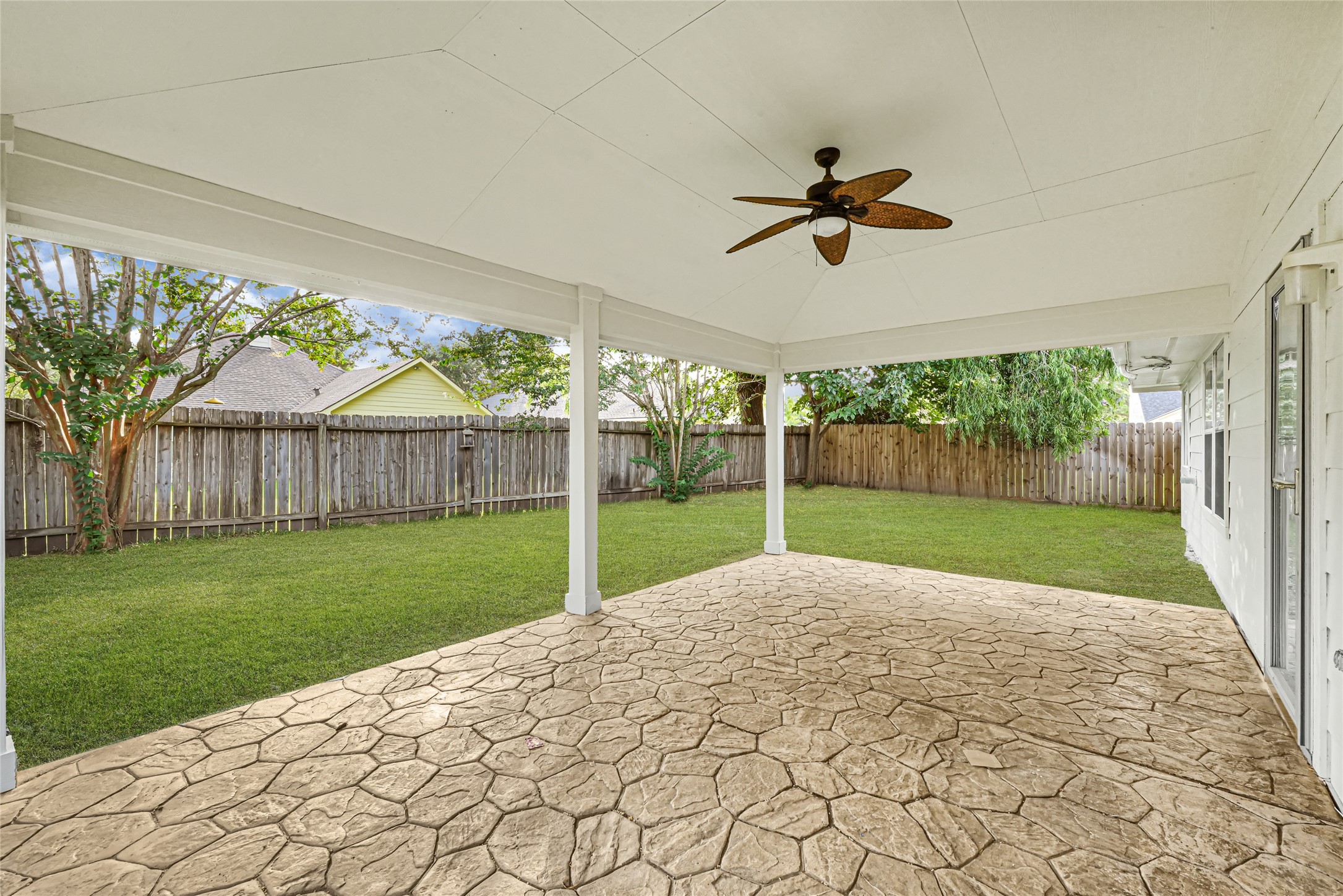 2311 Falcon Knoll Ln Property Photo 27
