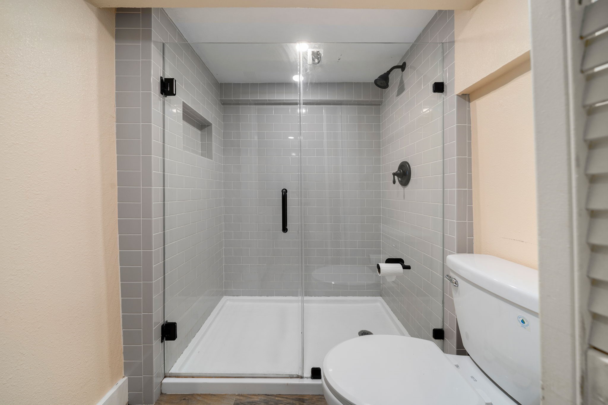 1821 Avenue M 1/2 Property Photo 10