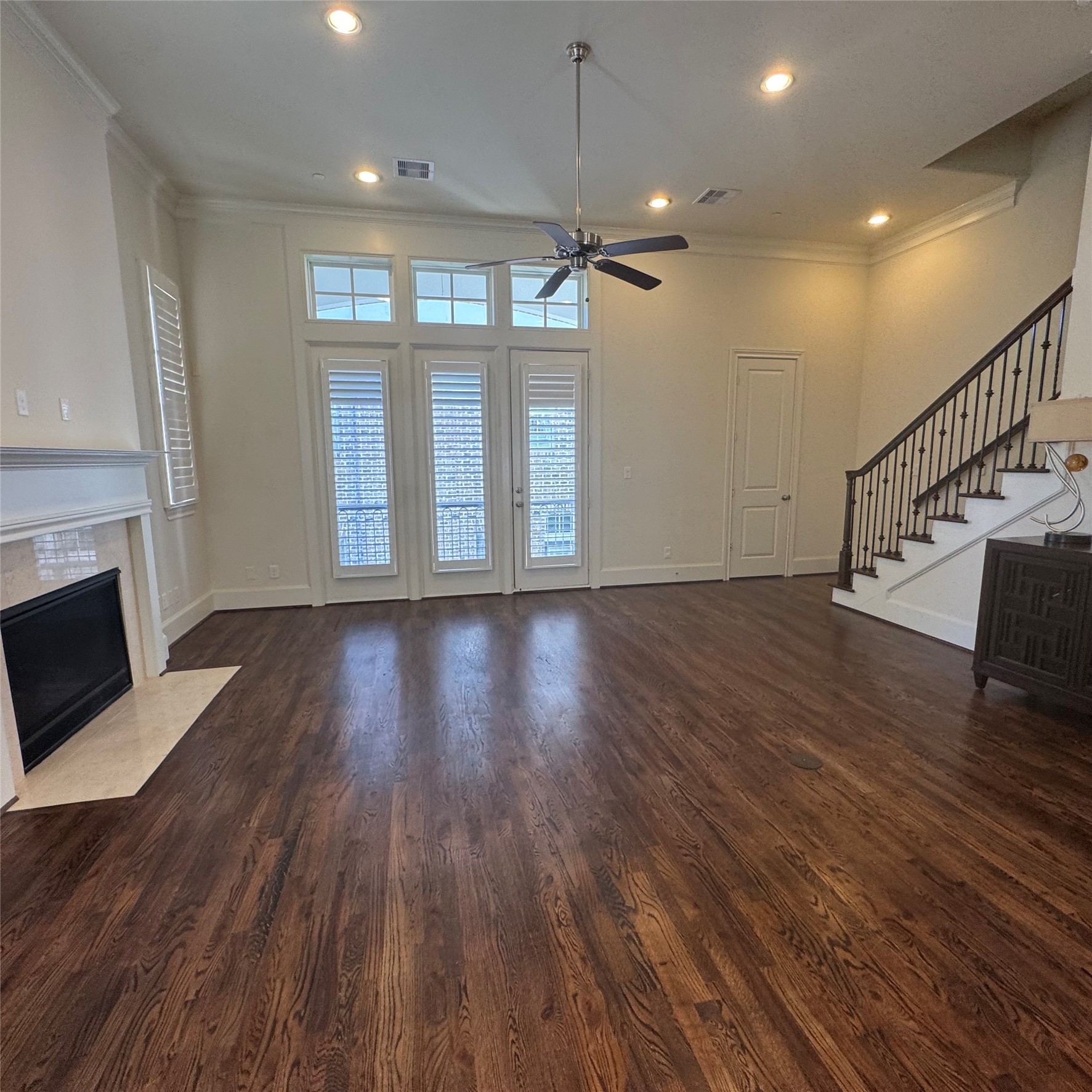 9626 Fannin Station W Property Photo 6