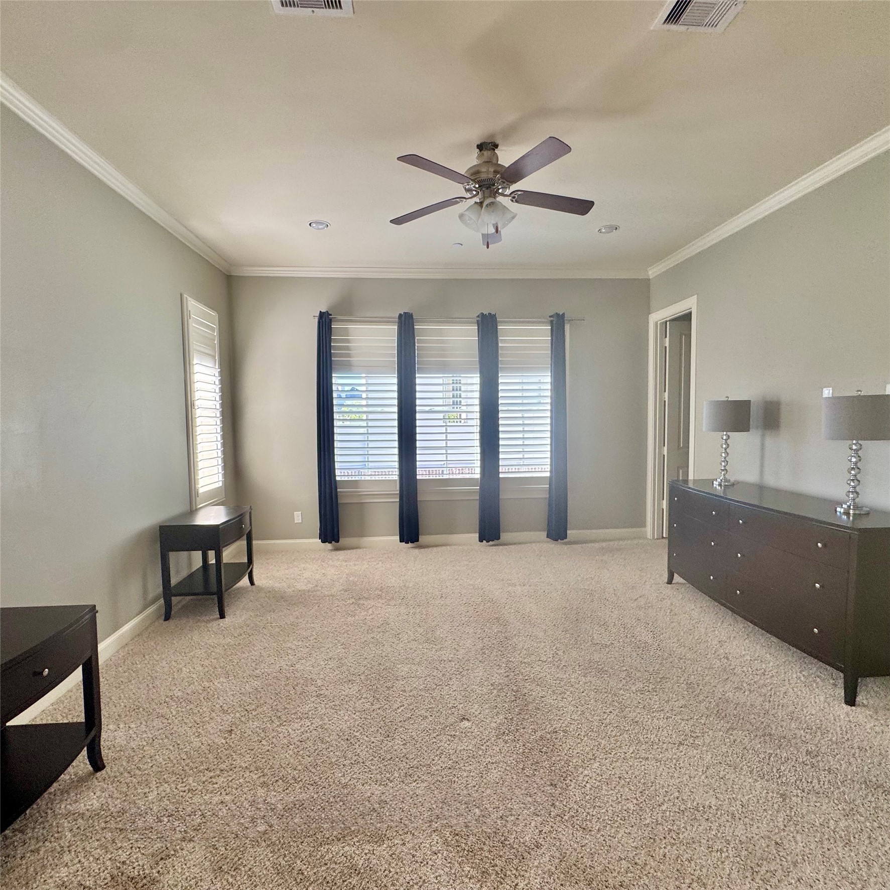 9626 Fannin Station W Property Photo 14