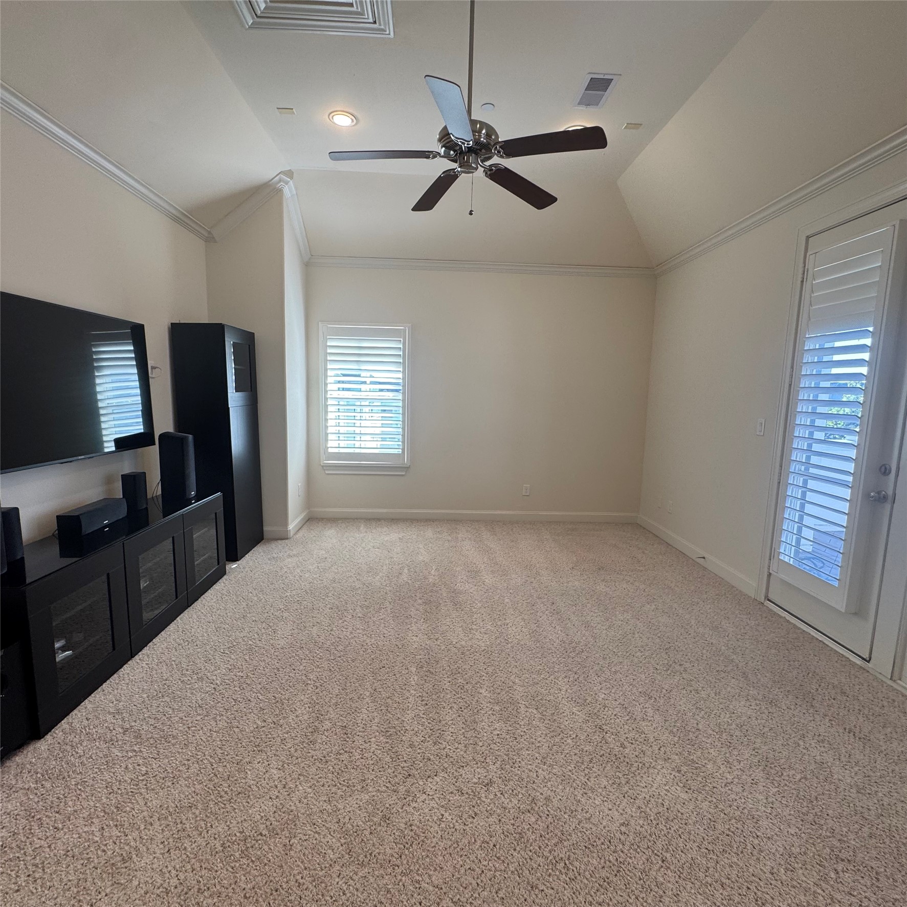 9626 Fannin Station W Property Photo 18