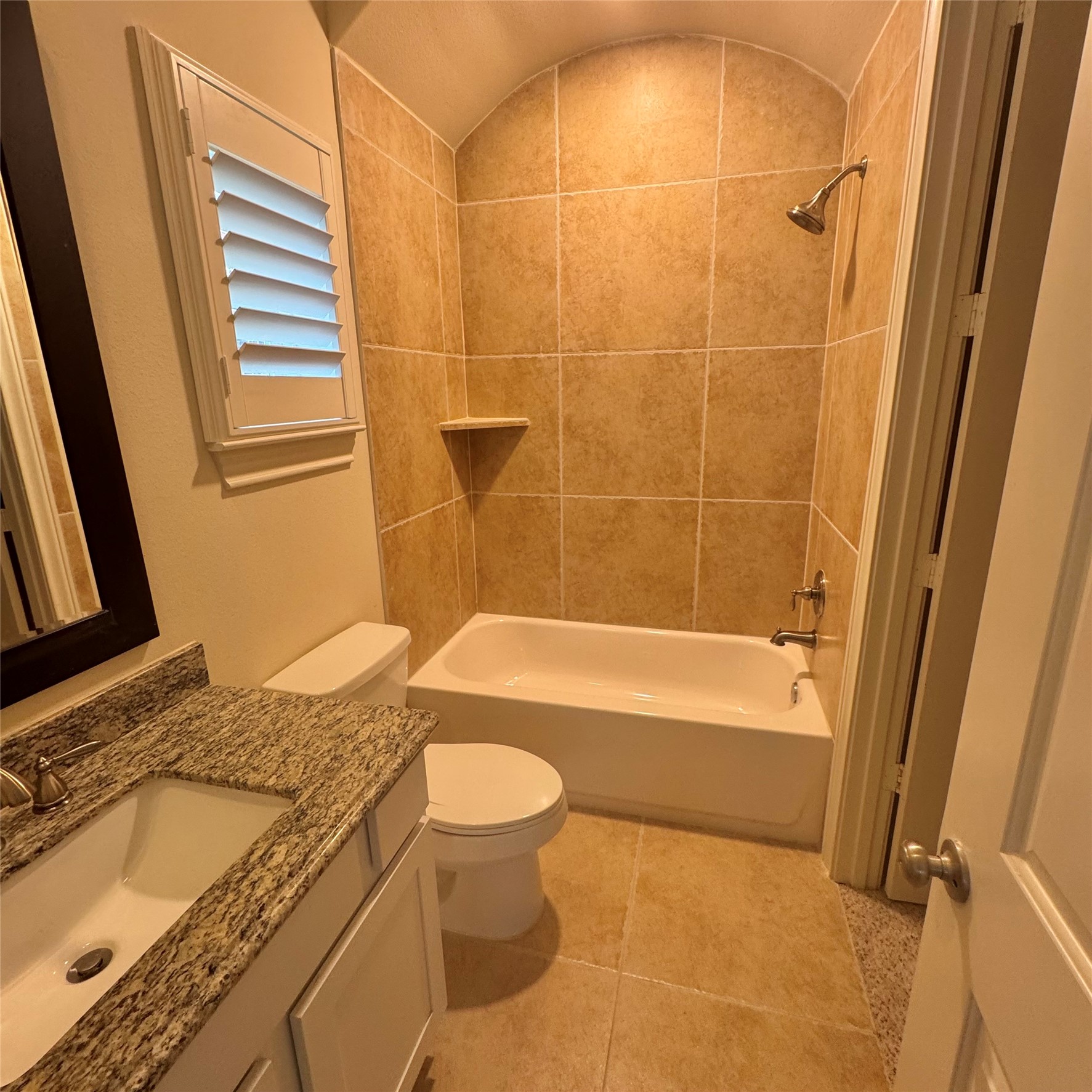 9626 Fannin Station W Property Photo 23