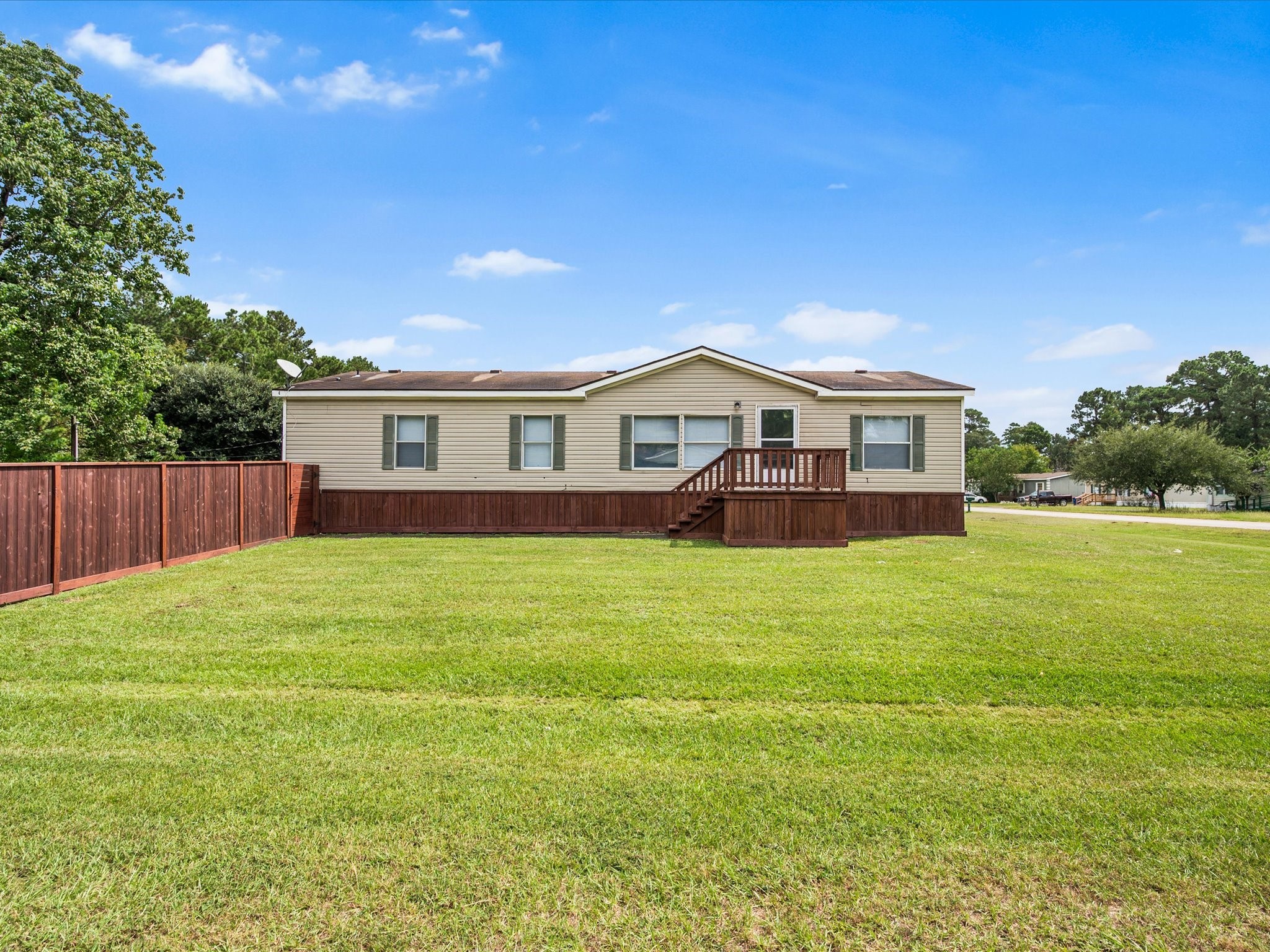 16218 Evergreen Timbers Property Photo 1