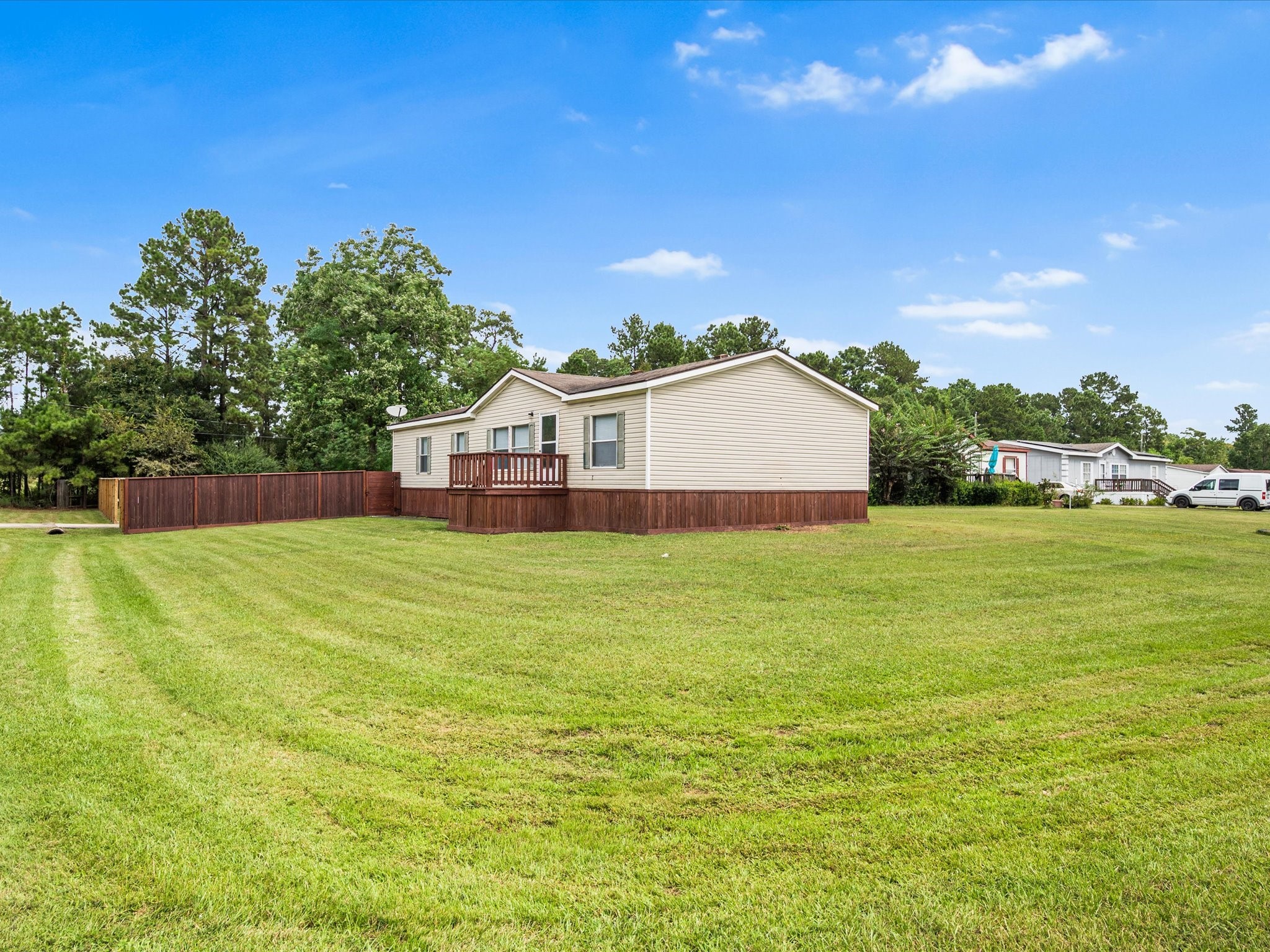 16218 Evergreen Timbers Property Photo 2