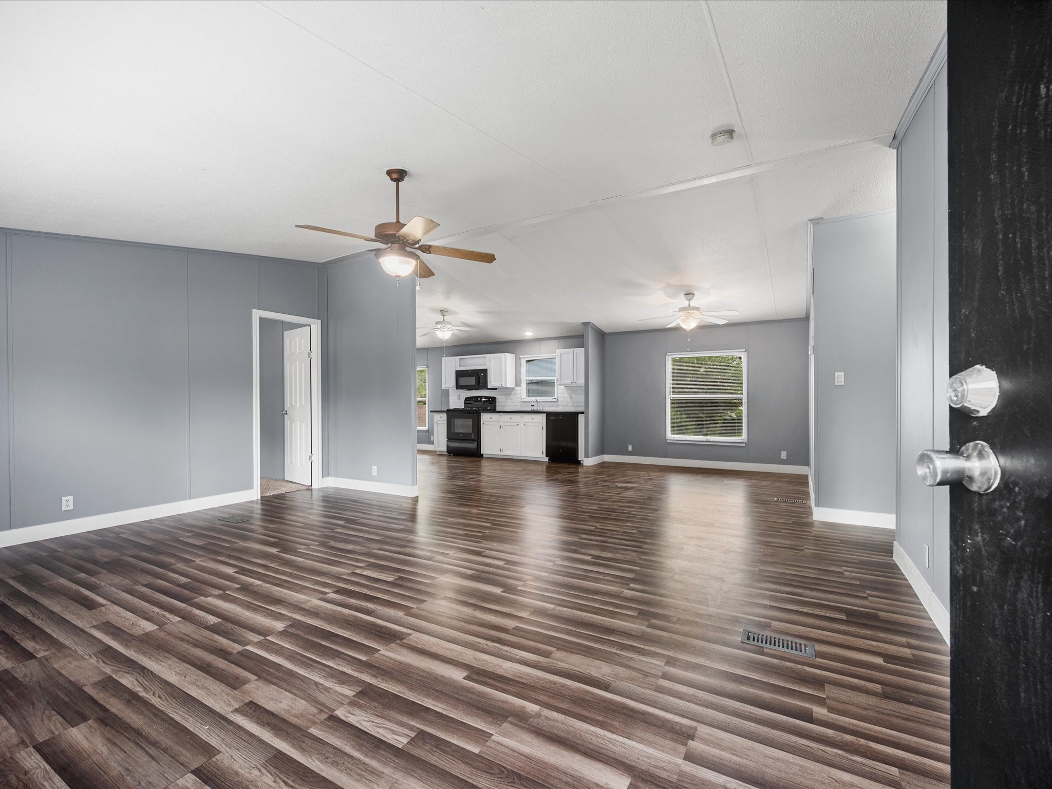 16218 Evergreen Timbers Property Photo 5