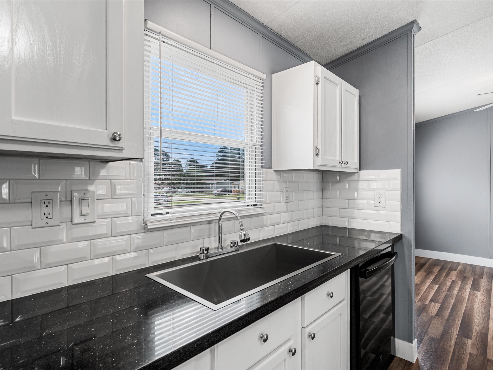 16218 Evergreen Timbers Property Photo 12