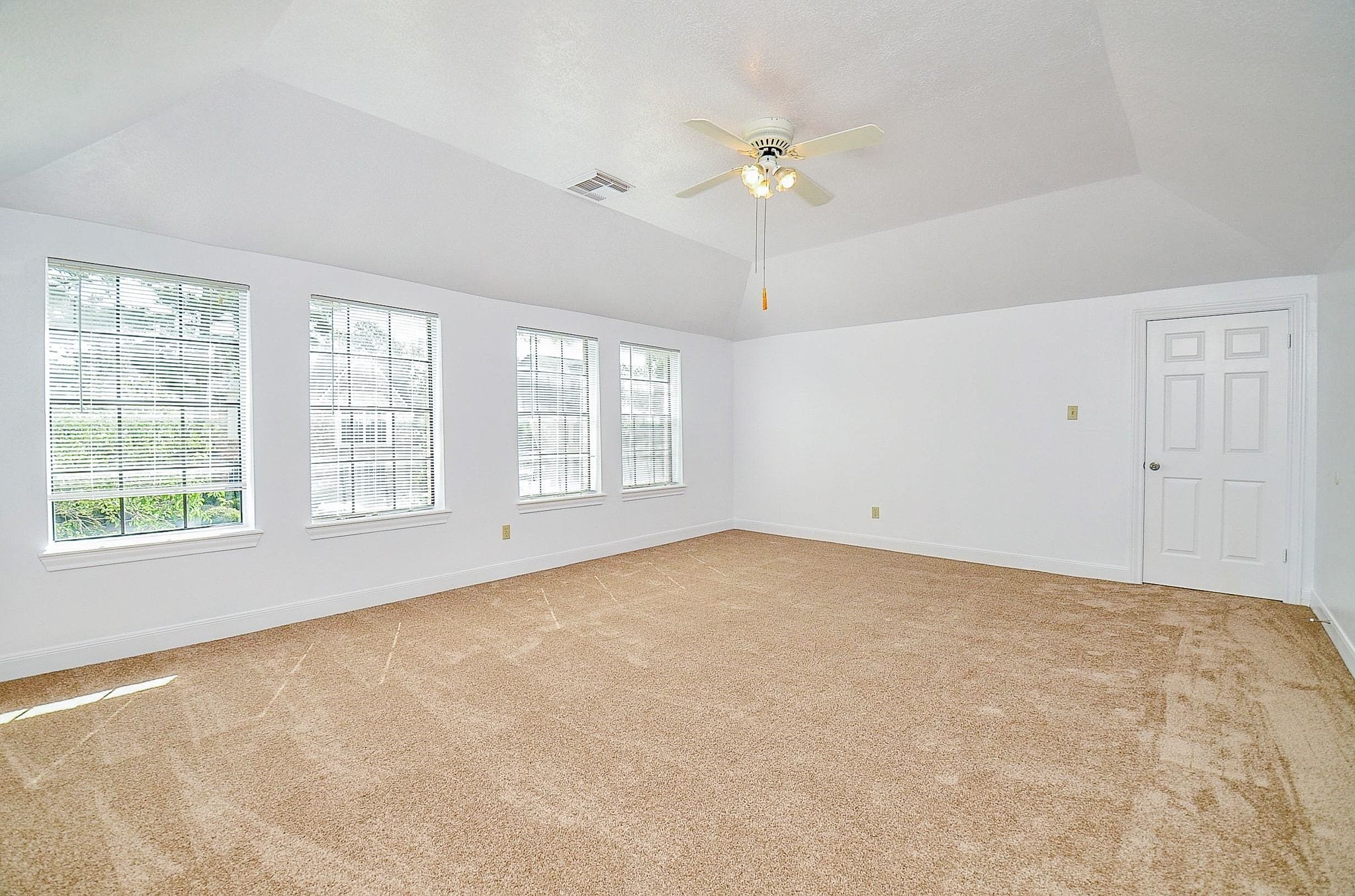 17319 Atherington Place Property Photo 27