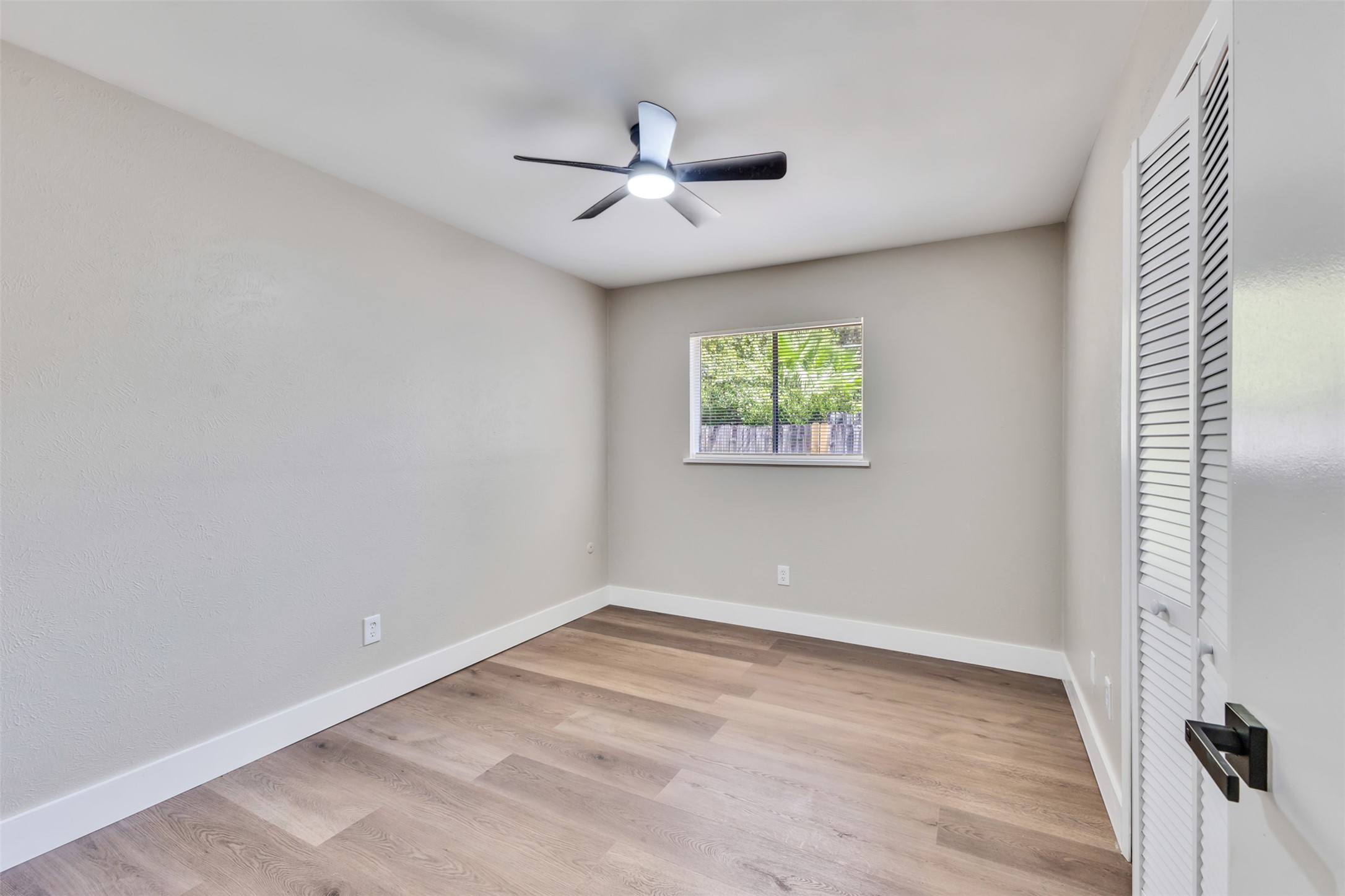 22926 Millgate Drive Property Photo 17