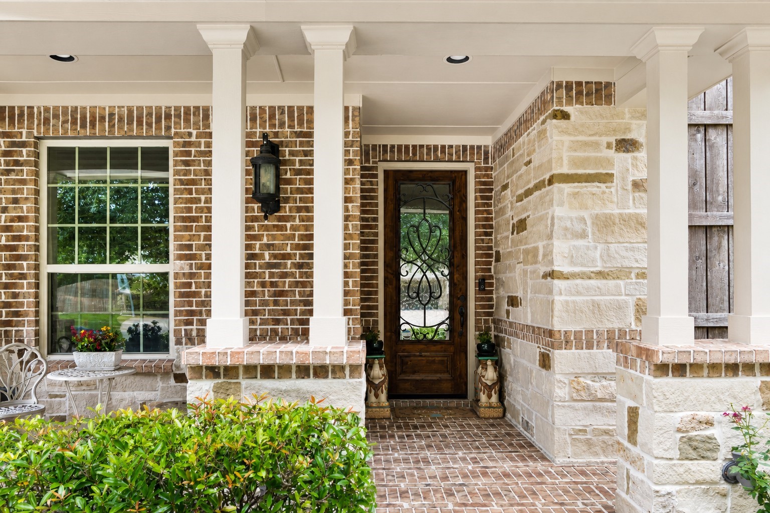 2326 Hamilton Pool Lane Property Photo 4