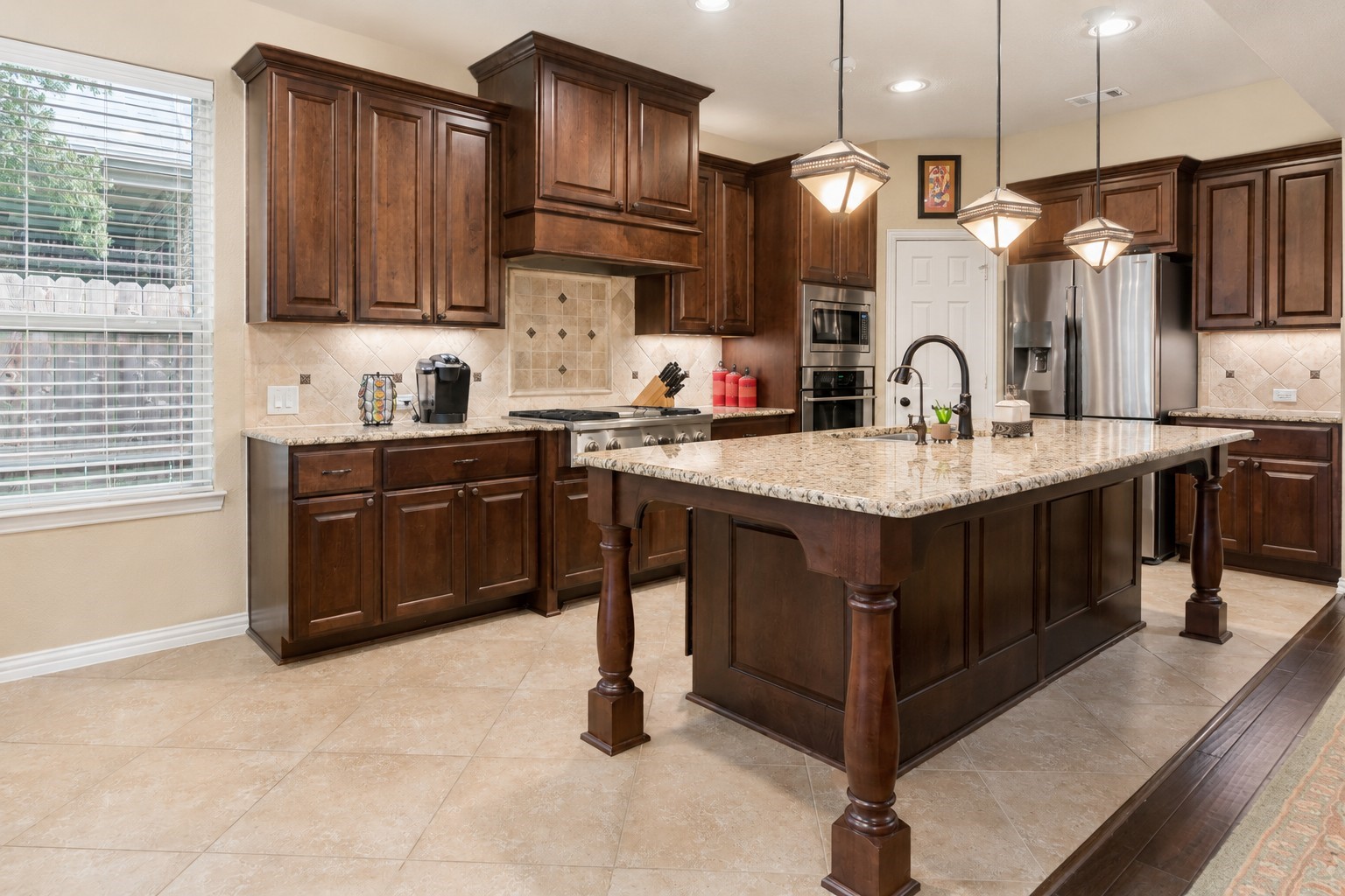 2326 Hamilton Pool Lane Property Photo 17