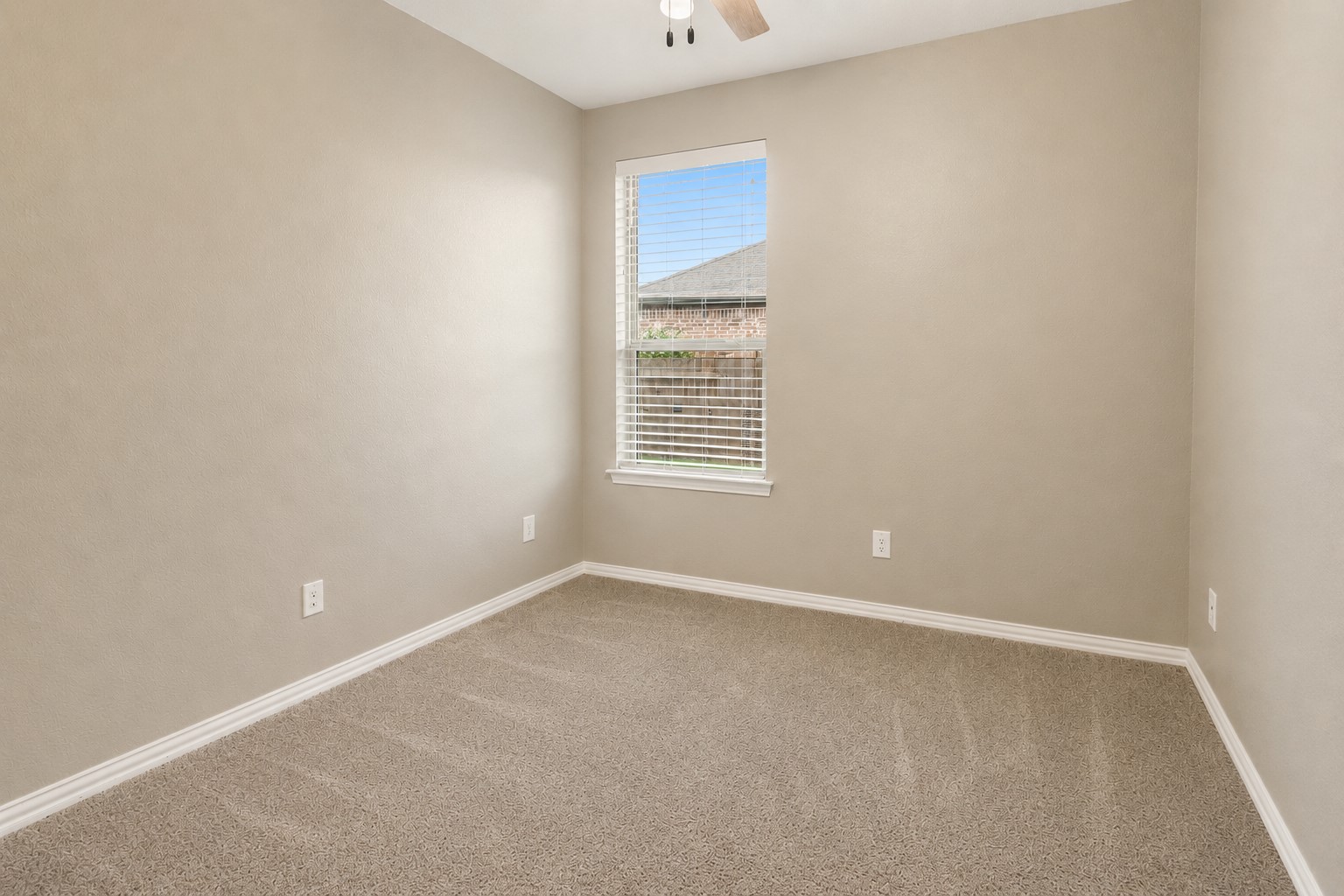 2326 Hamilton Pool Lane Property Photo 30